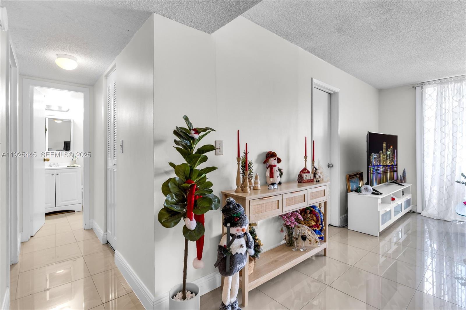 EL CONQUISTADOR NORTH CON - Residential