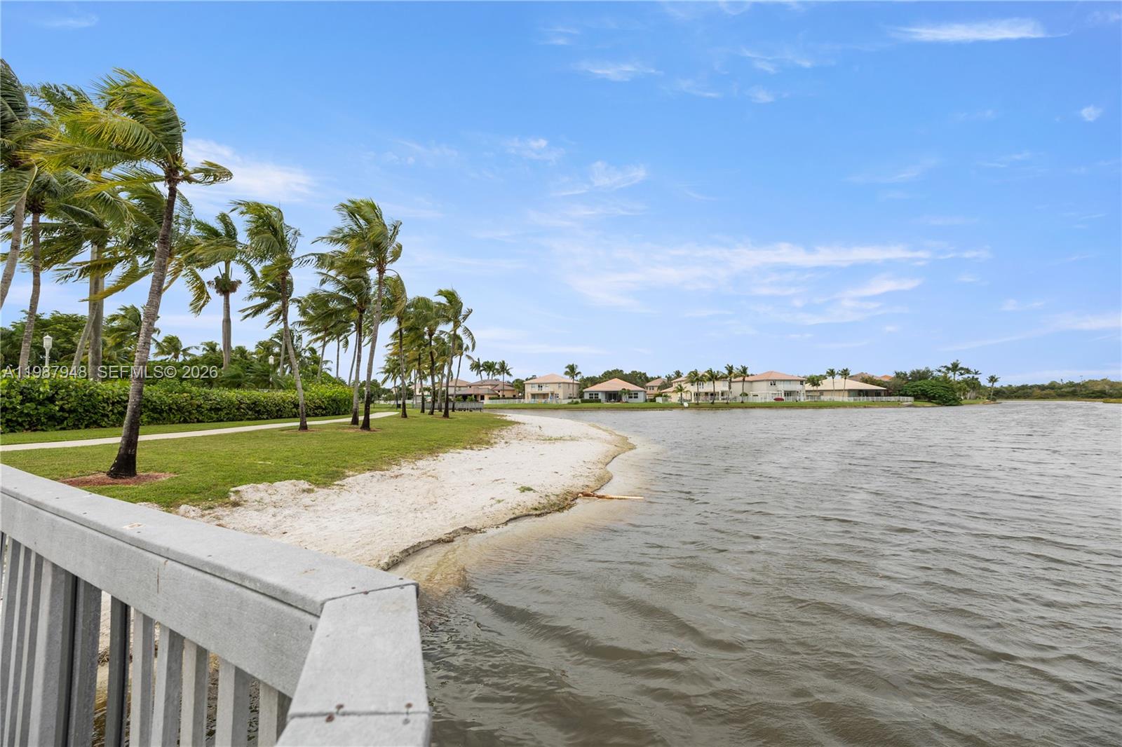 PEMBROKE ISLES 1 - Residential