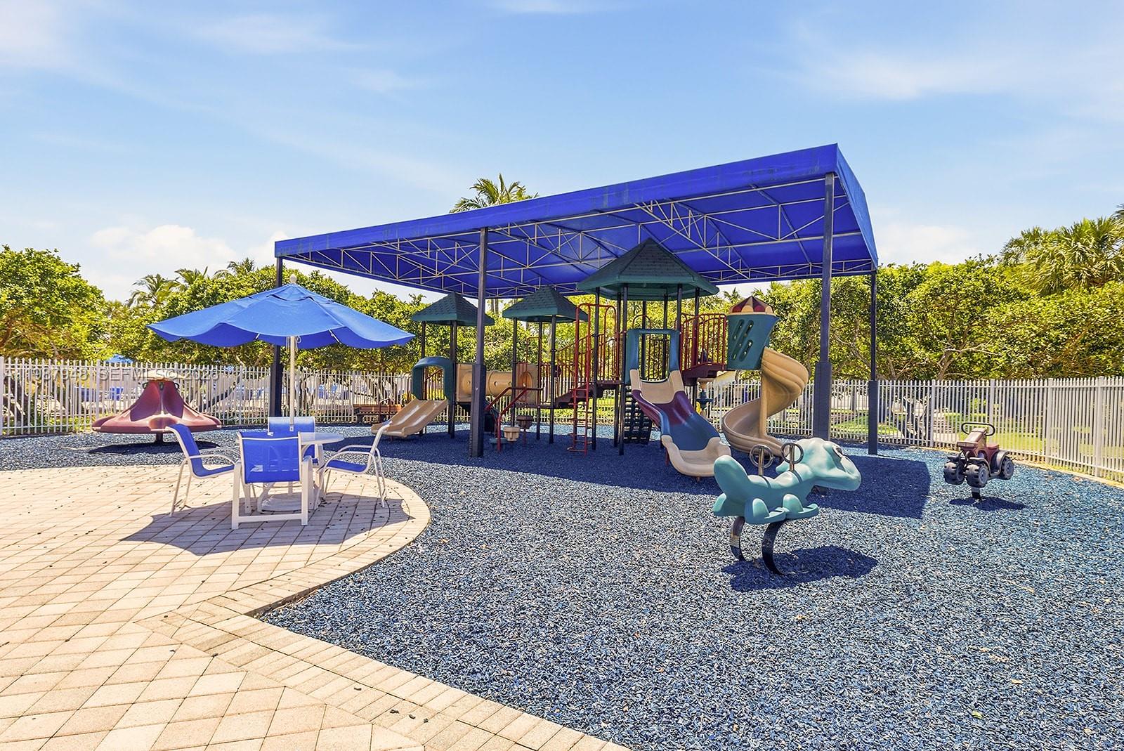PEMBROKE ISLES 1 - Residential