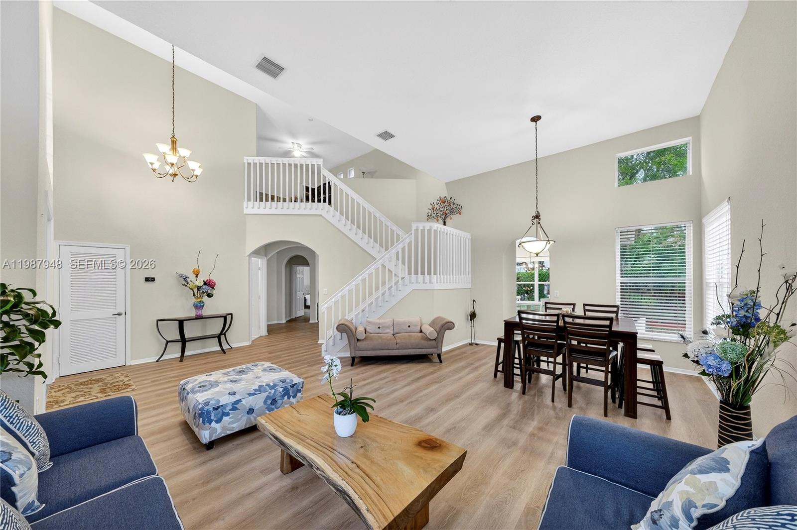 PEMBROKE ISLES 1 - Residential