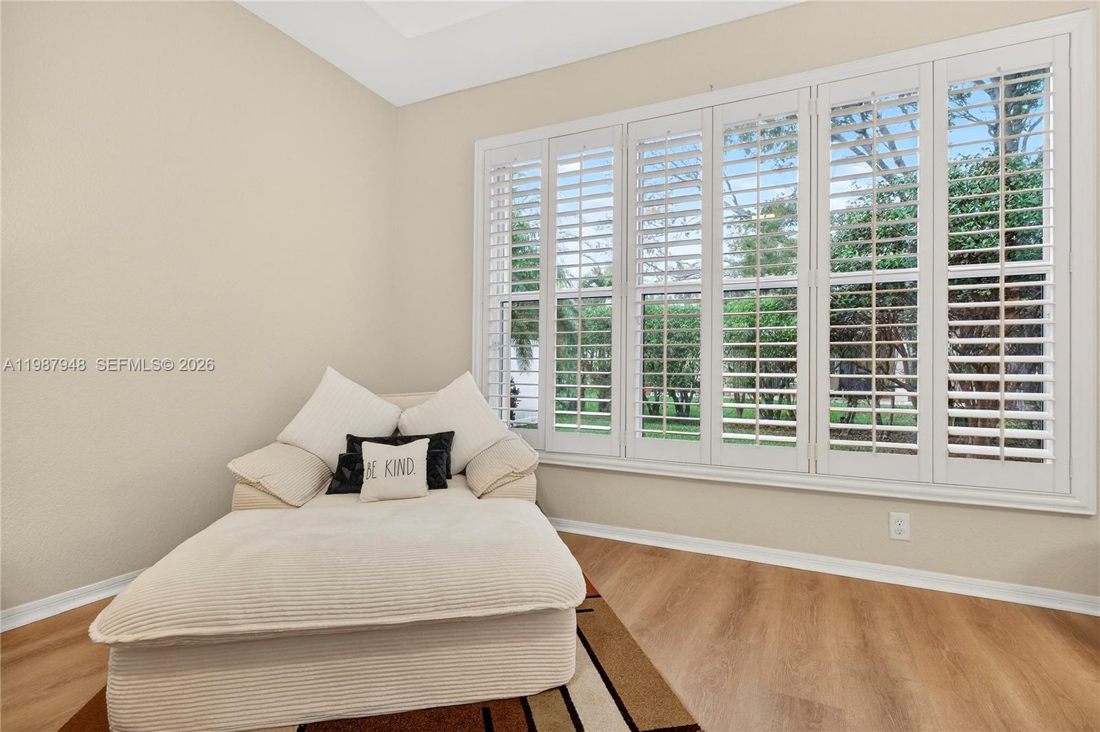 PEMBROKE ISLES 1 - Residential