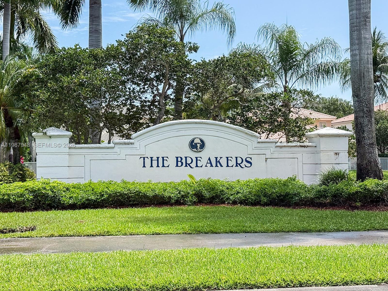 PEMBROKE ISLES 1 - Residential