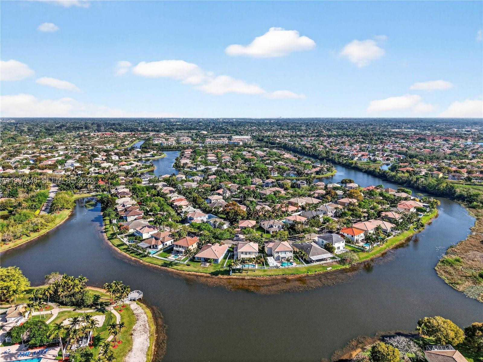 PEMBROKE ISLES 1 - Residential