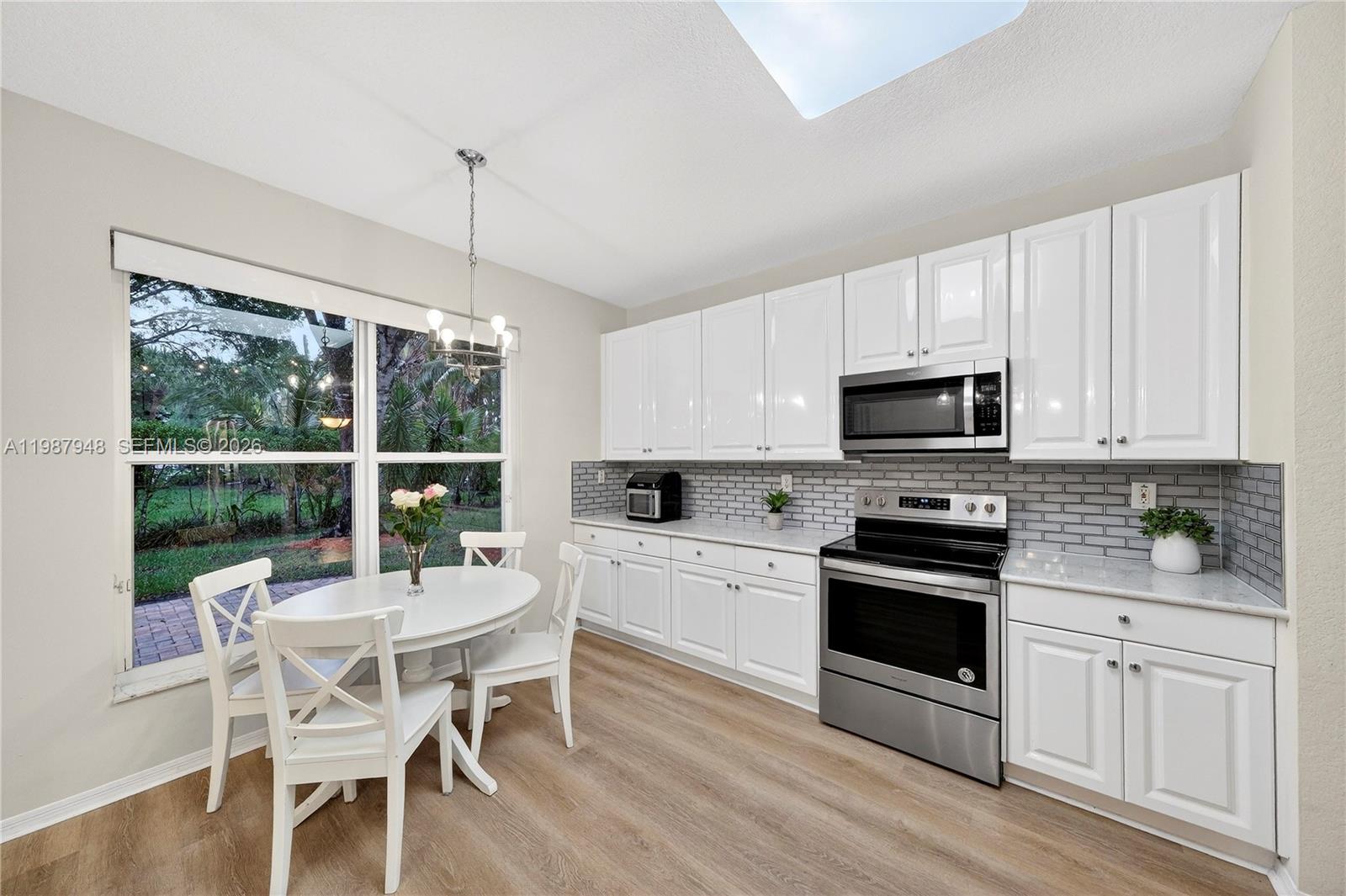 PEMBROKE ISLES 1 - Residential