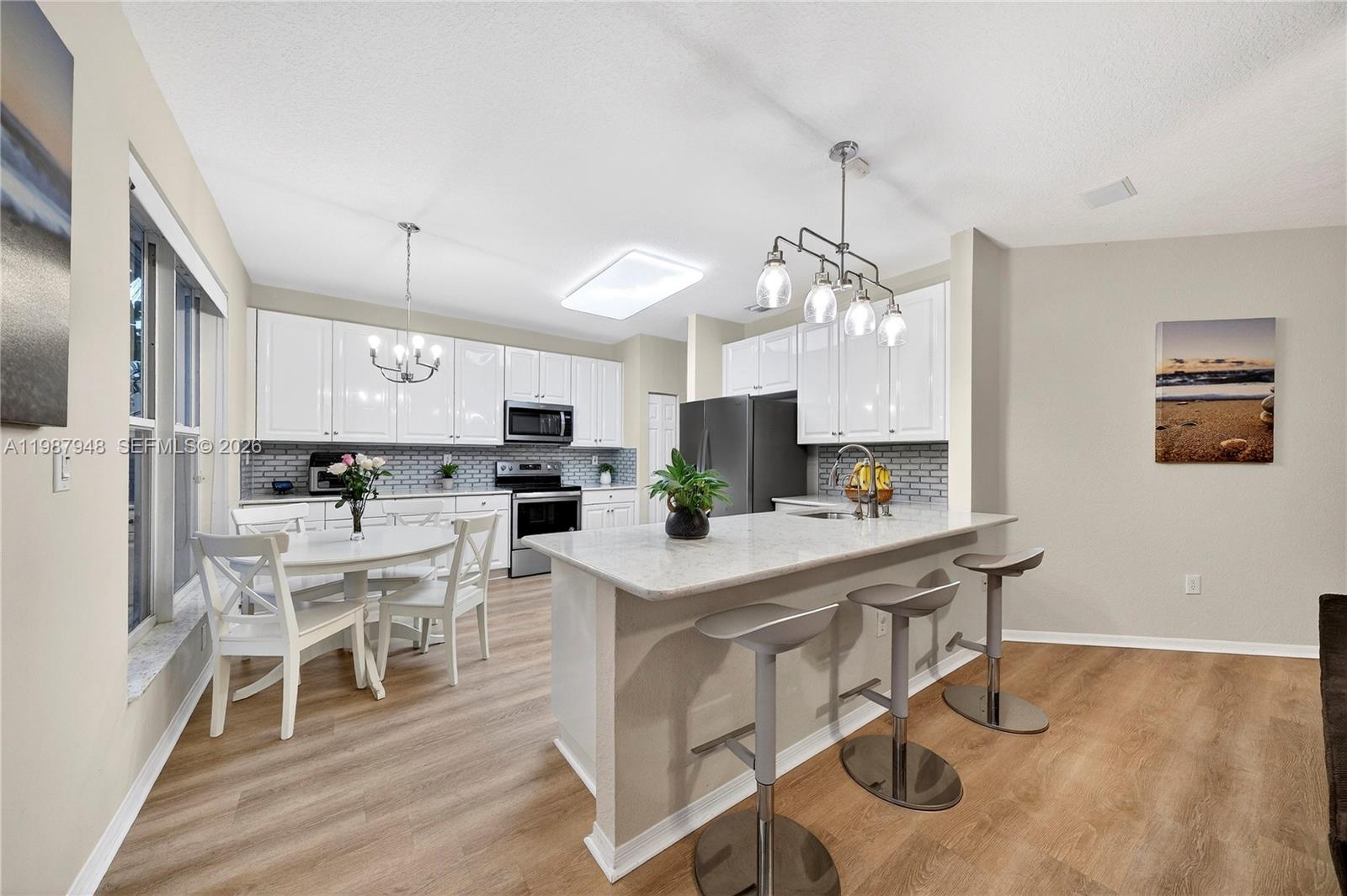 PEMBROKE ISLES 1 - Residential