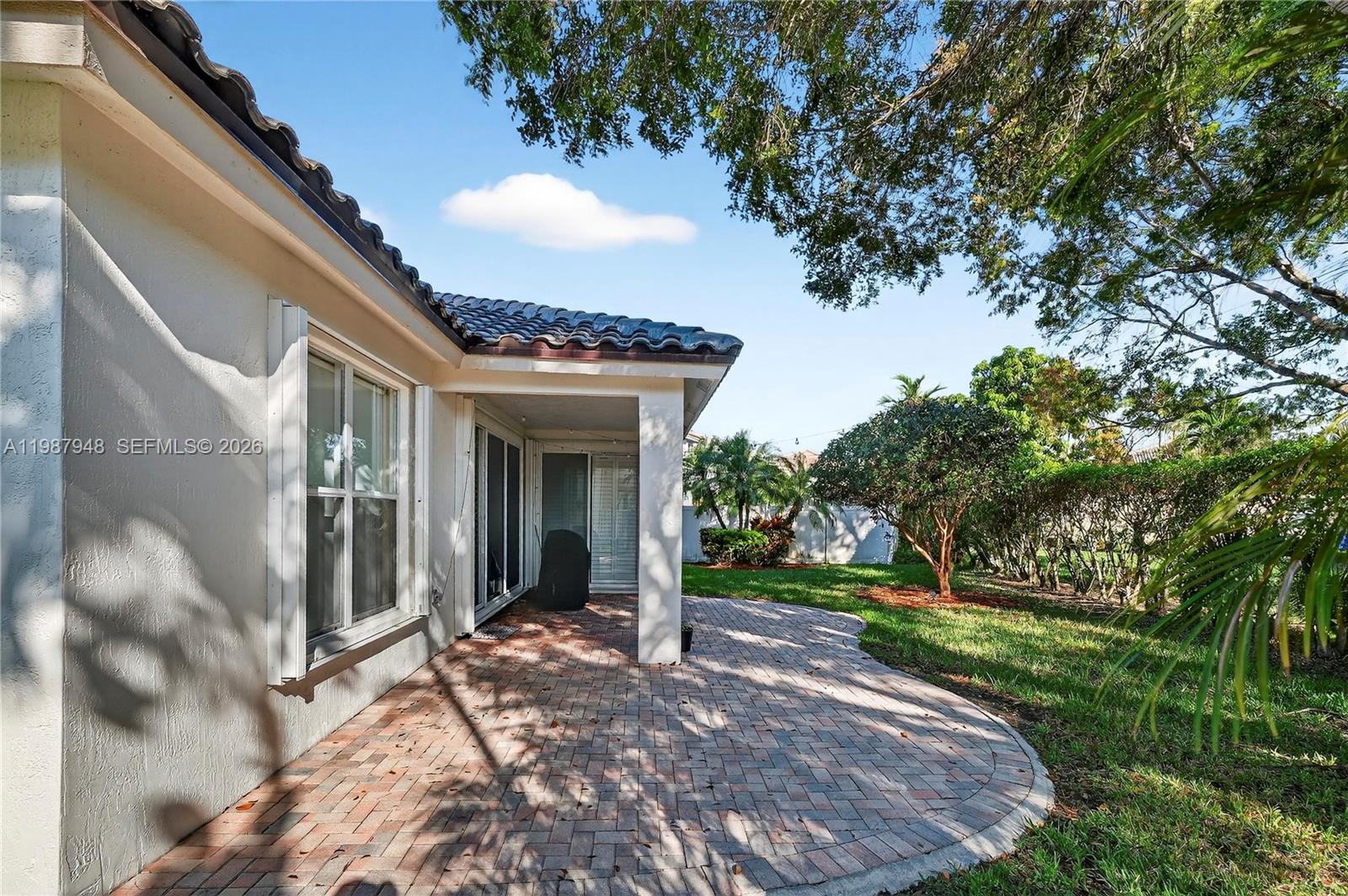 PEMBROKE ISLES 1 - Residential