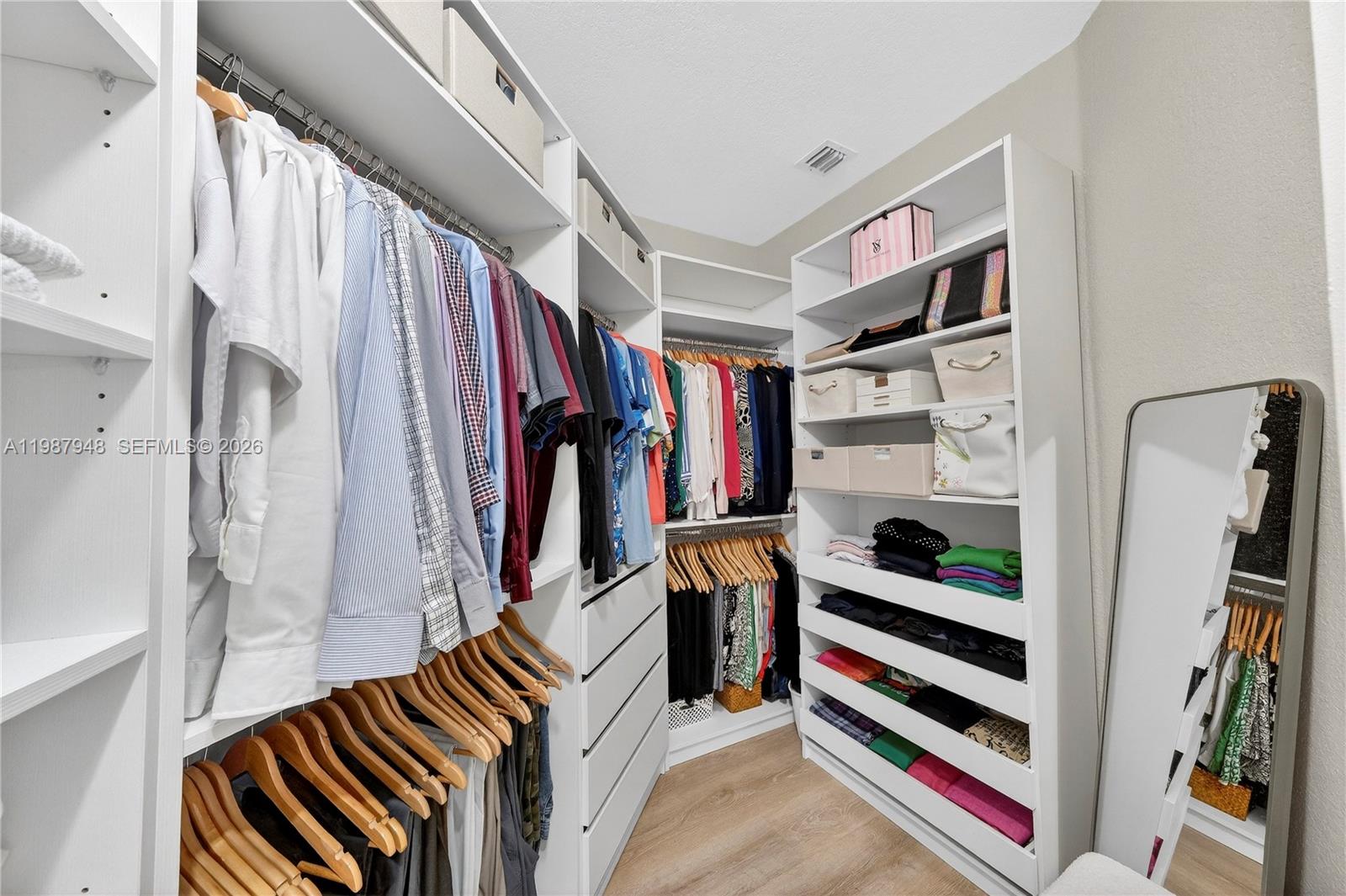 PEMBROKE ISLES 1 - Residential