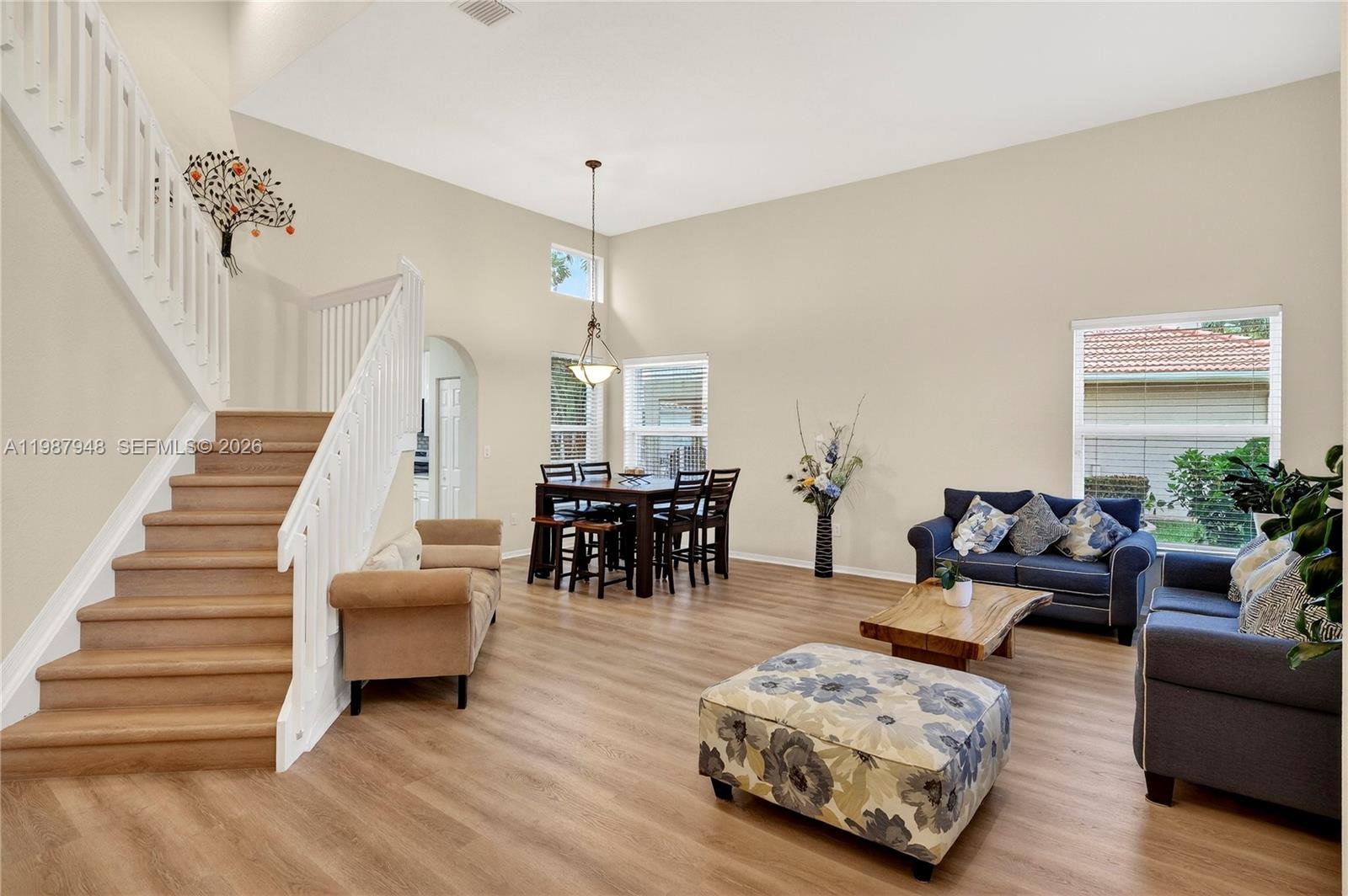 PEMBROKE ISLES 1 - Residential