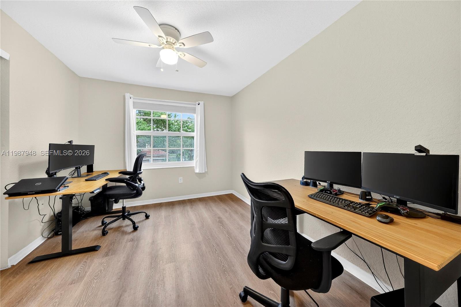 PEMBROKE ISLES 1 - Residential