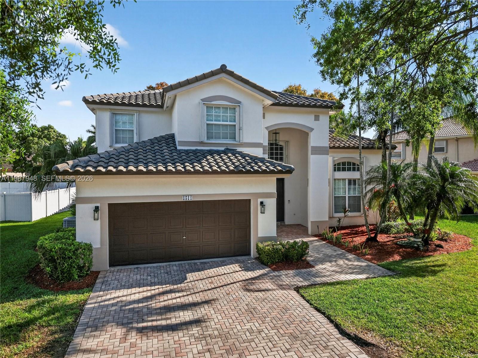 PEMBROKE ISLES 1 - Residential