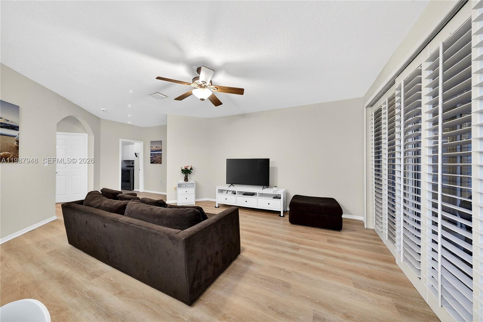 PEMBROKE ISLES 1 - Residential