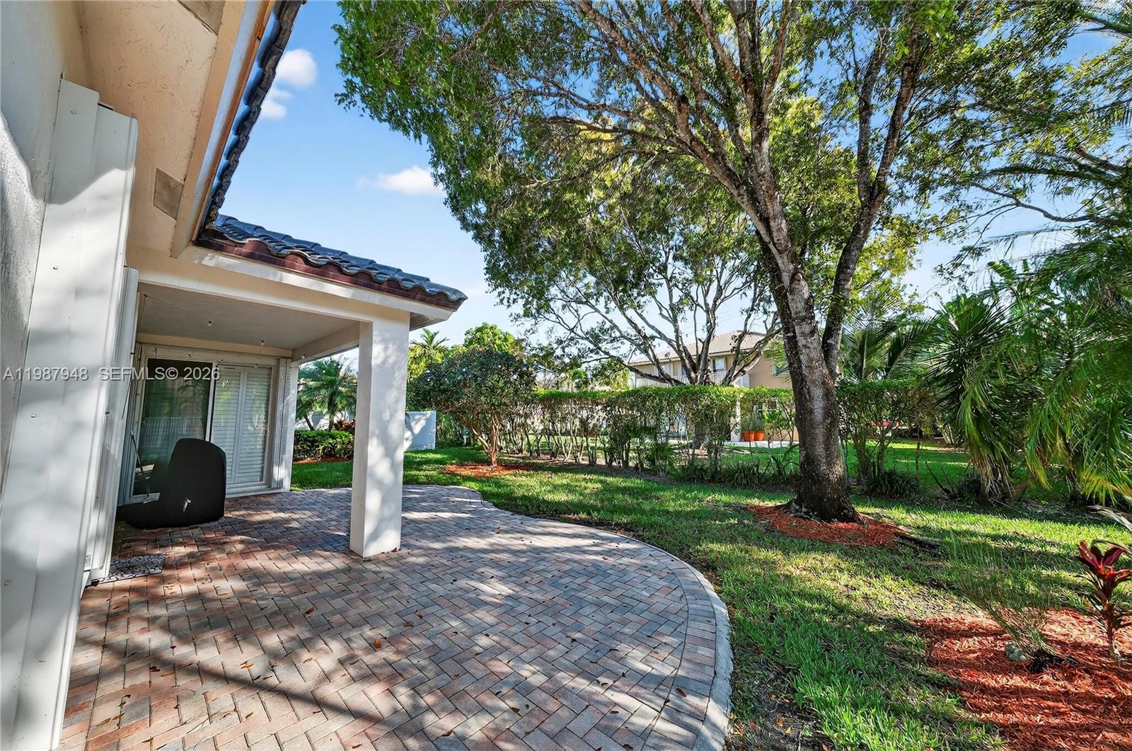 PEMBROKE ISLES 1 - Residential