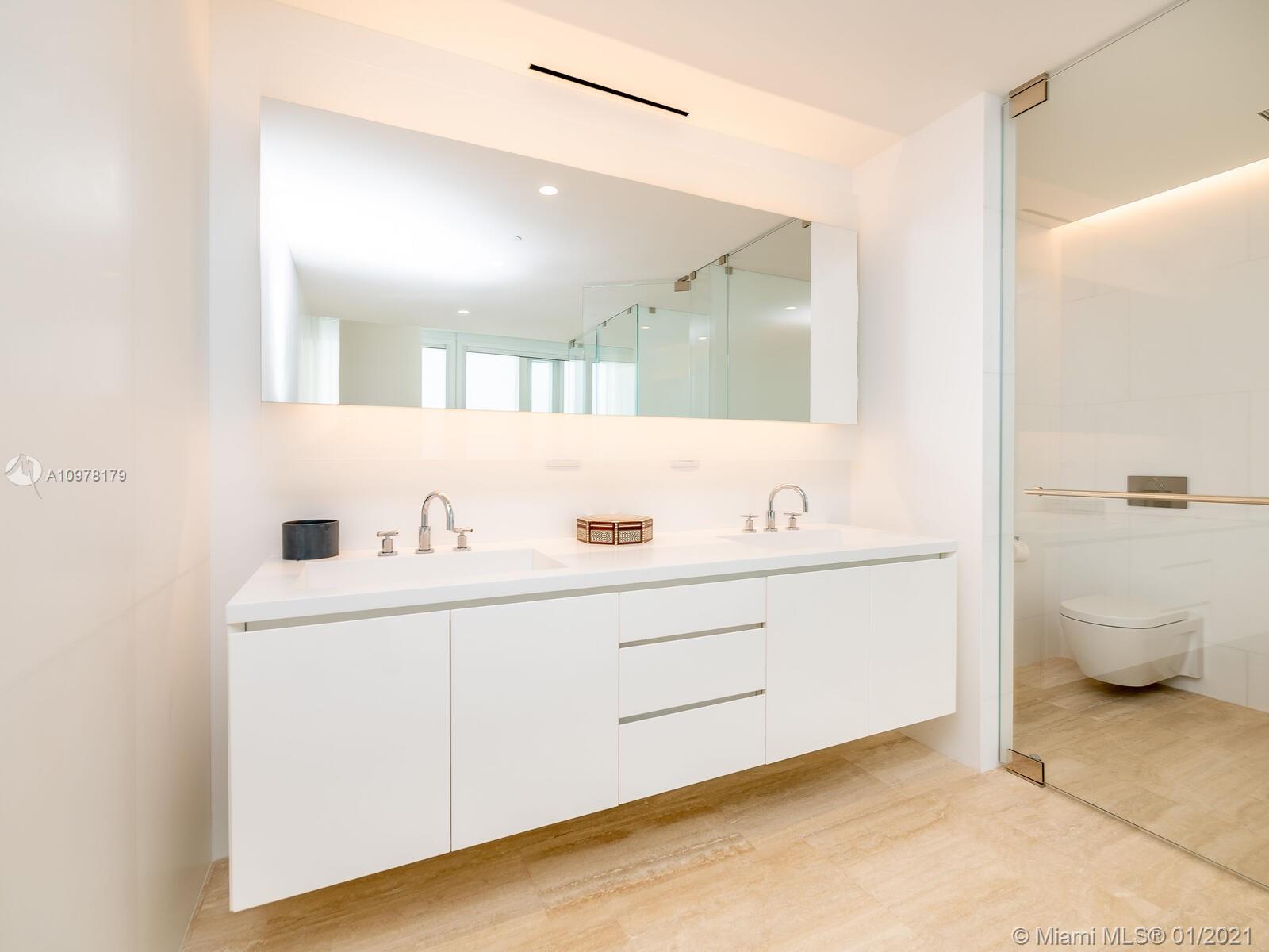 SURF CLUB CONDO - Residential