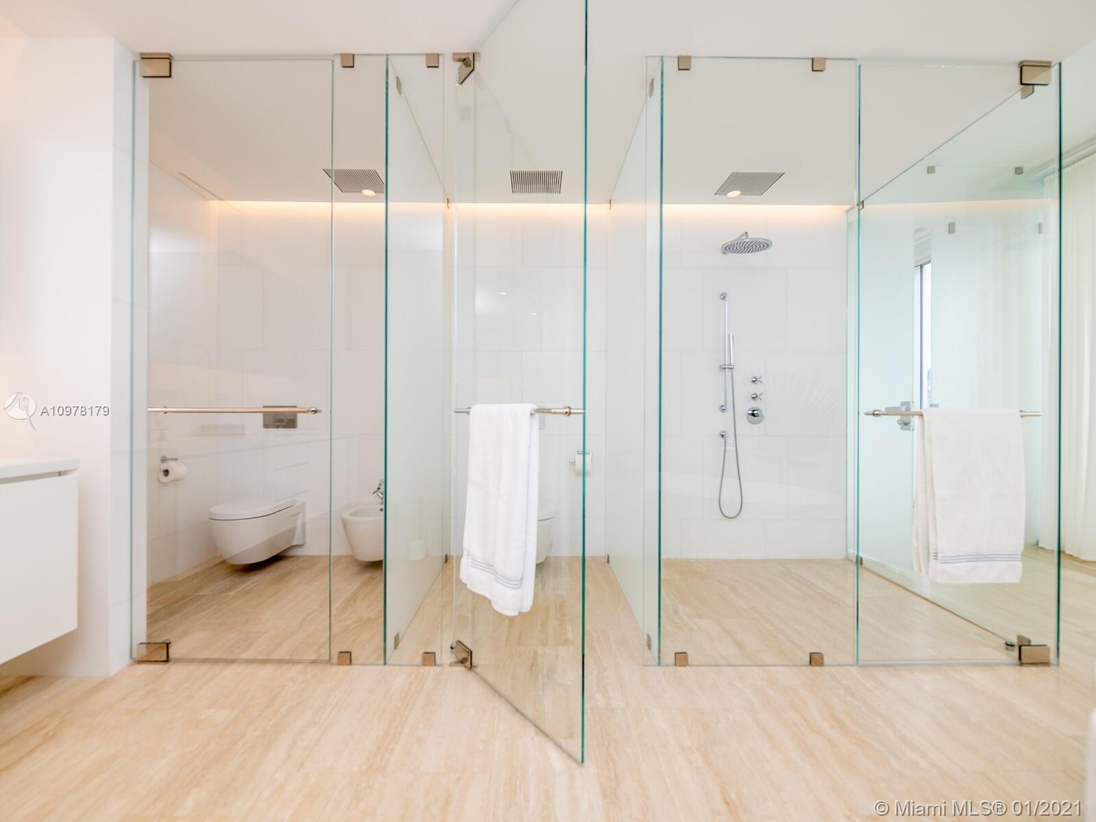 SURF CLUB CONDO - Residential