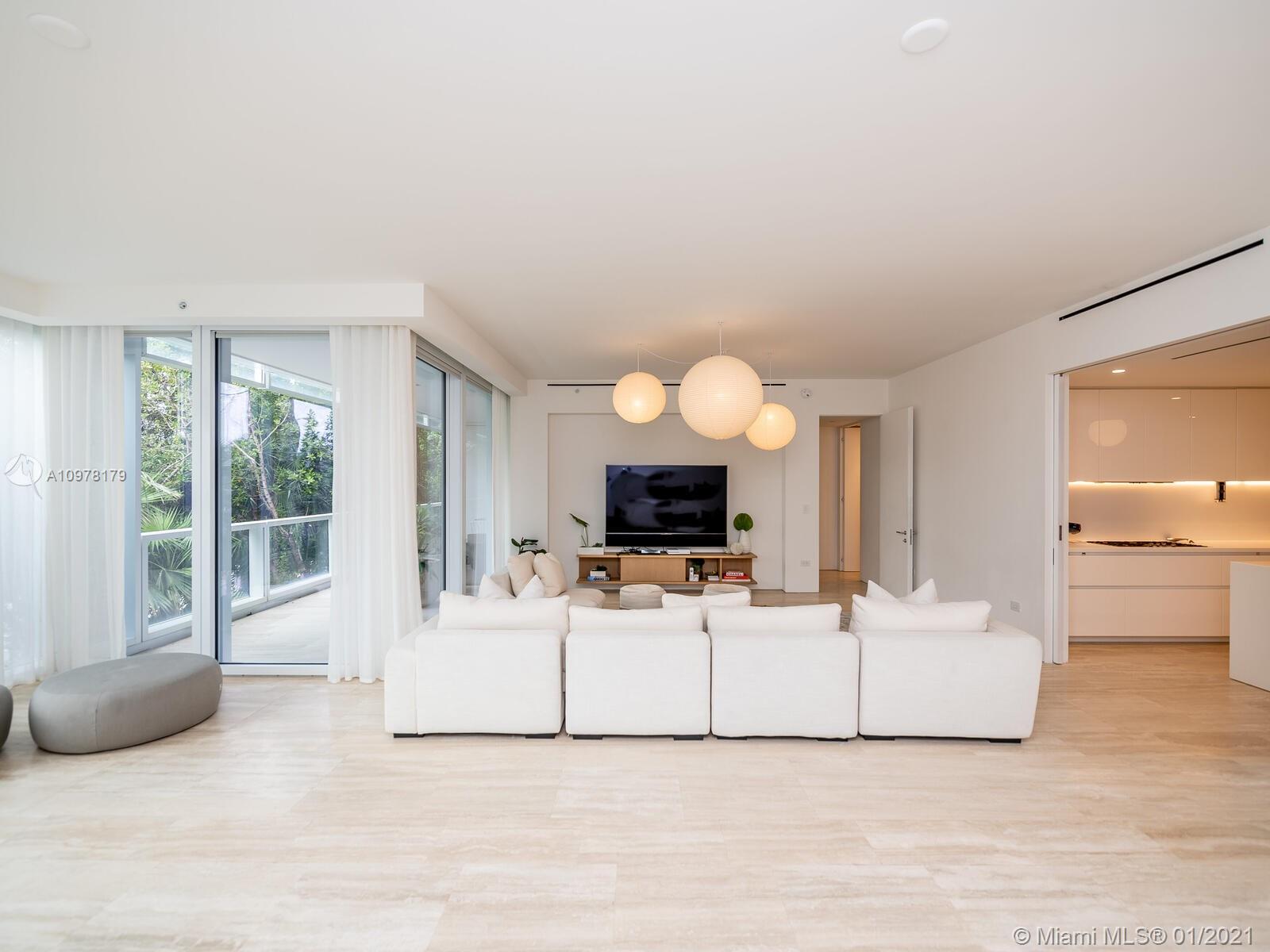 SURF CLUB CONDO - Residential