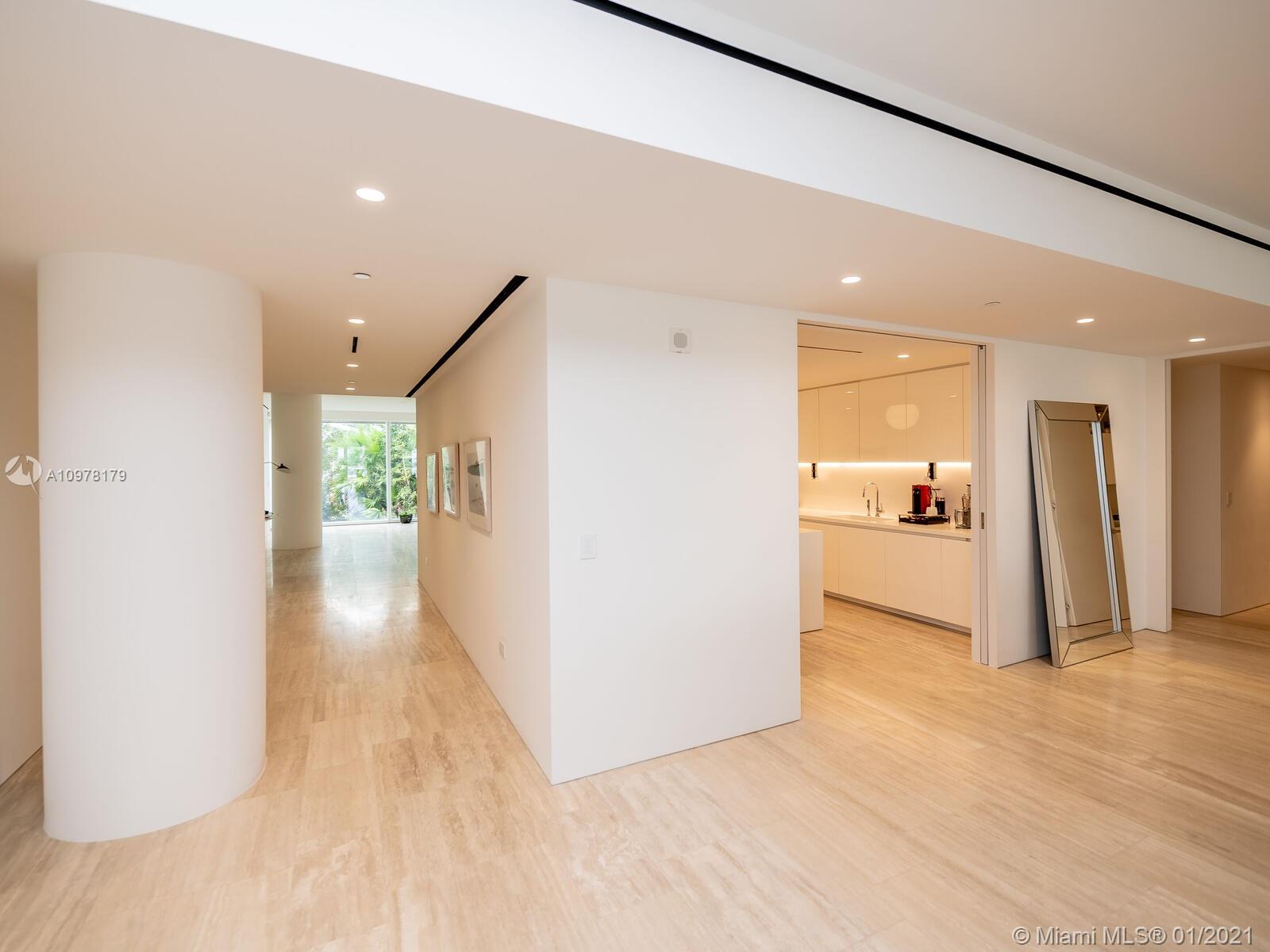 SURF CLUB CONDO - Residential