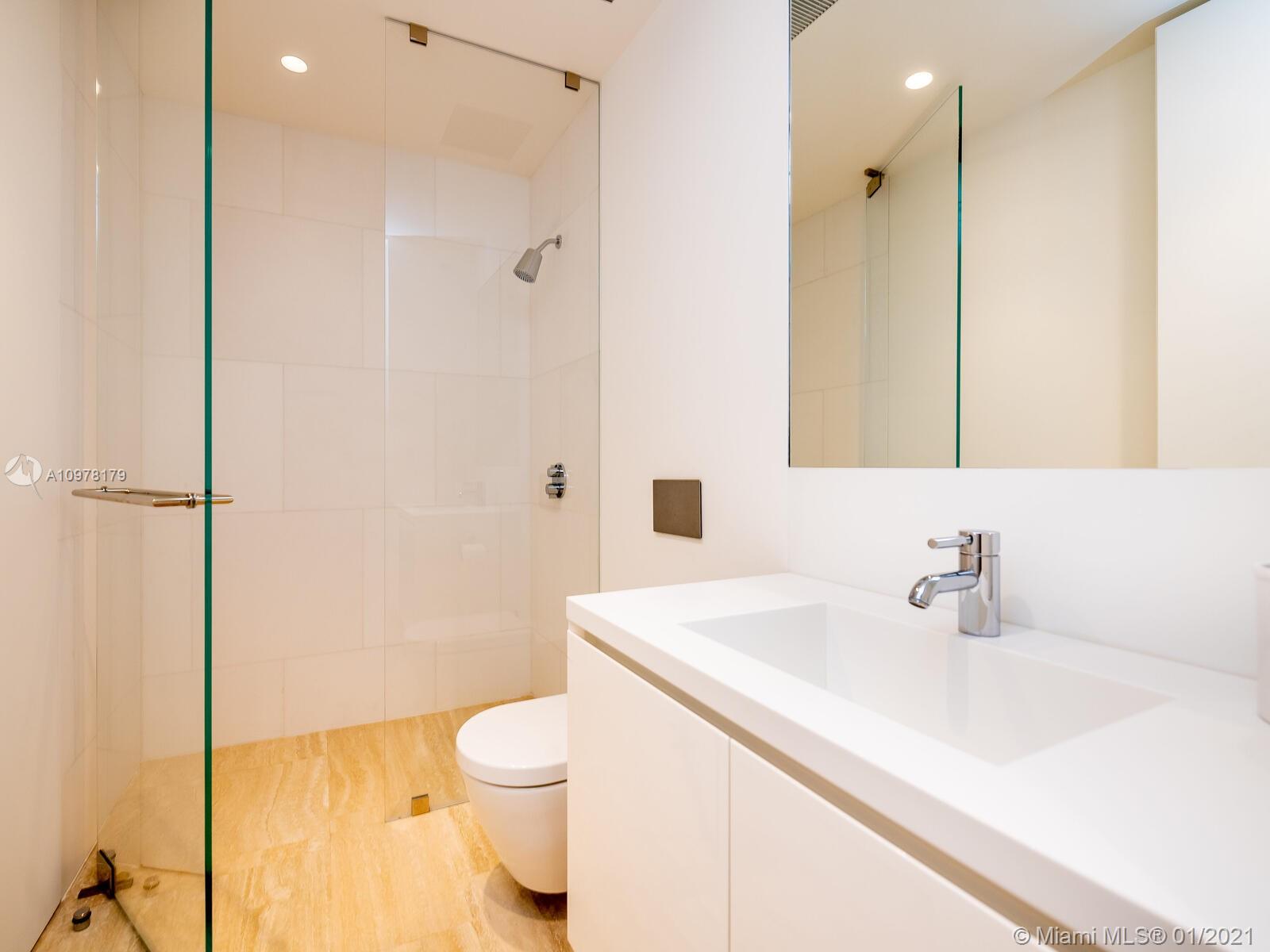 SURF CLUB CONDO - Residential