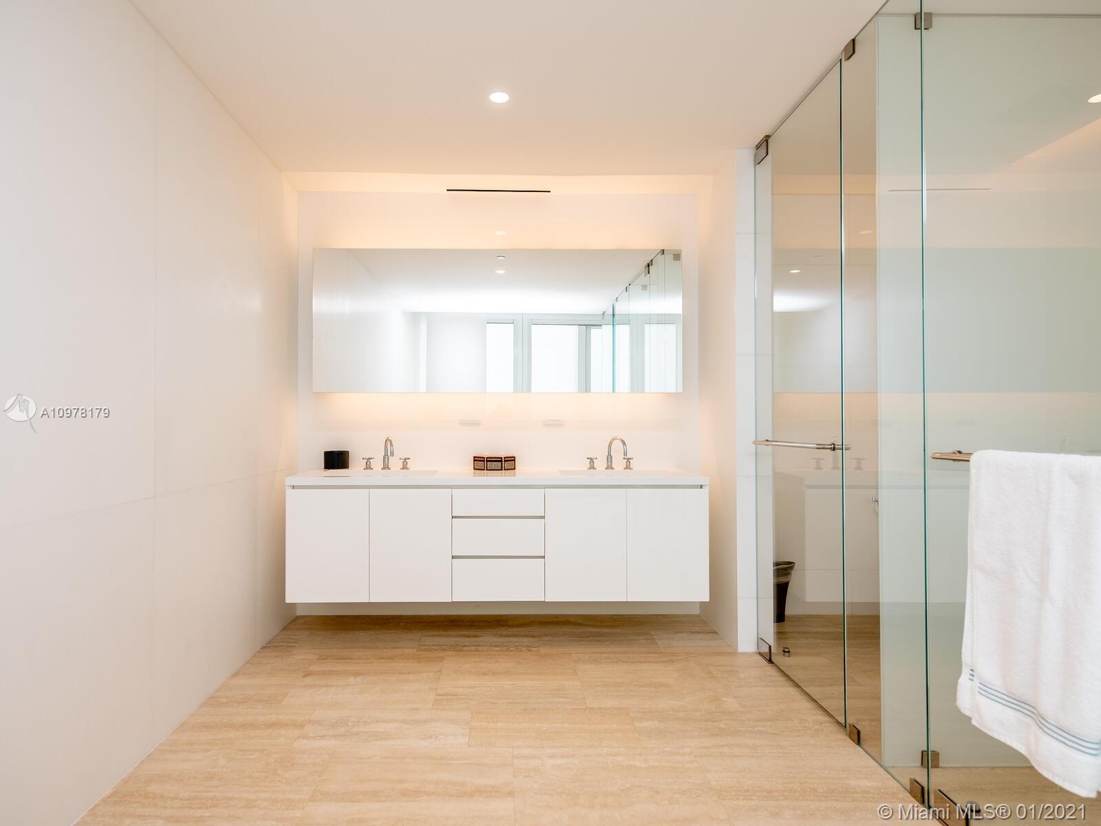 SURF CLUB CONDO - Residential