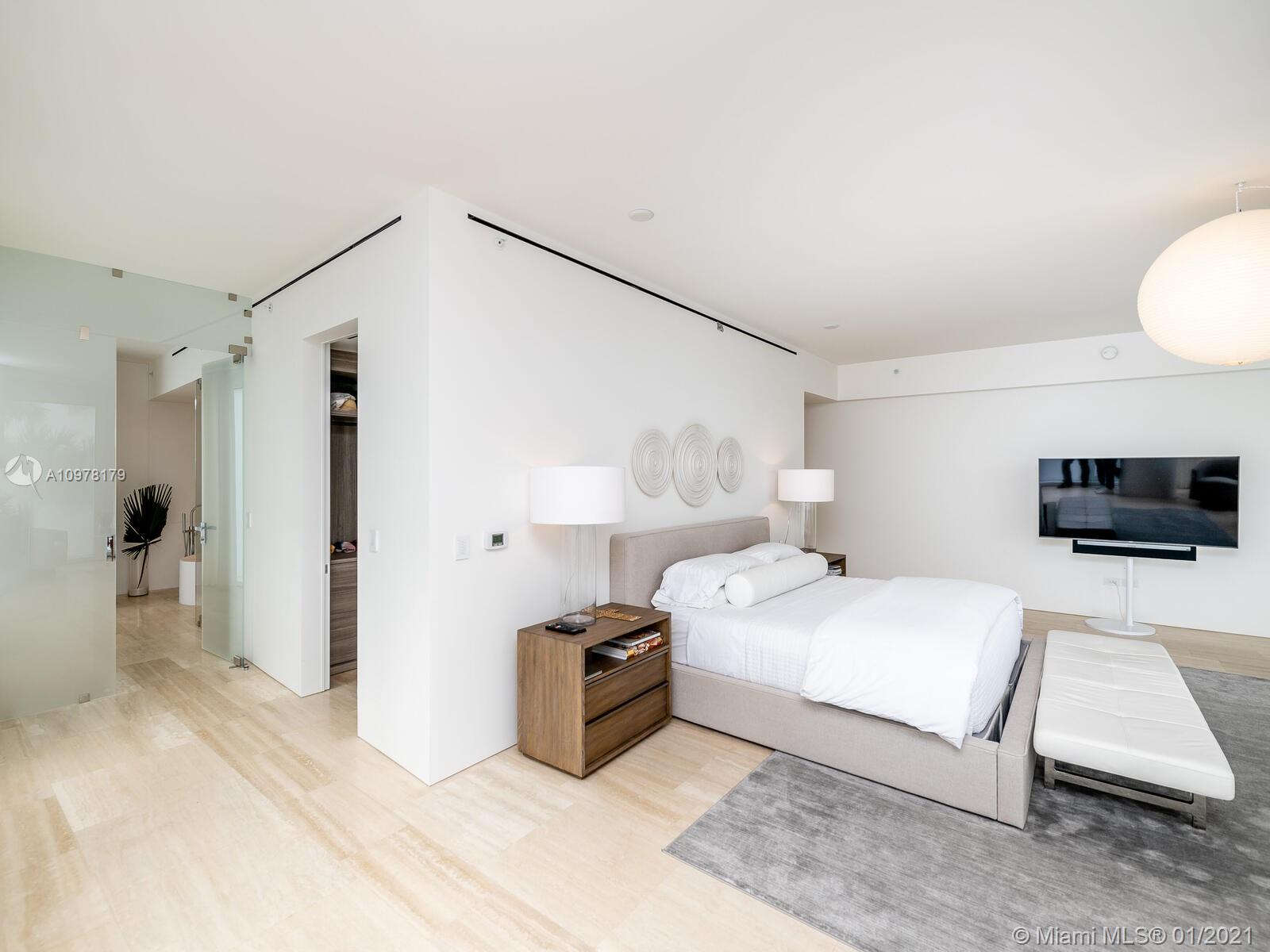 SURF CLUB CONDO - Residential