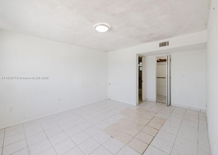 PARKVIEW PLAZA CONDO - Residential