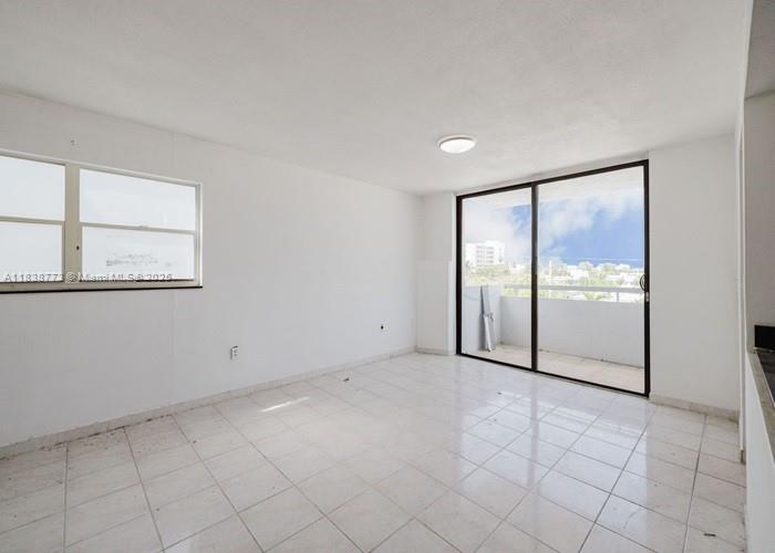 PARKVIEW PLAZA CONDO - Residential