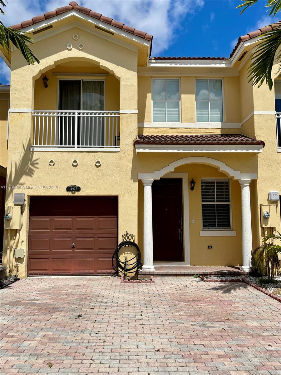 14973 Sw 8th Ter, Miami, Broward County, Florida - 3 Bedrooms  
3 Bathrooms - 