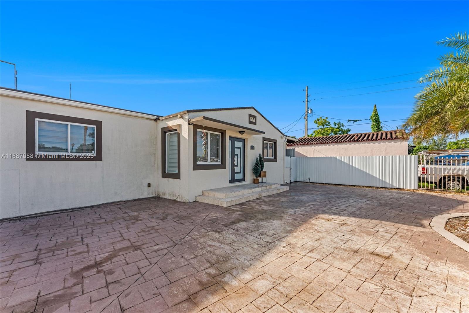 OPA LOCKA PLAT NO 3 REV - Residential