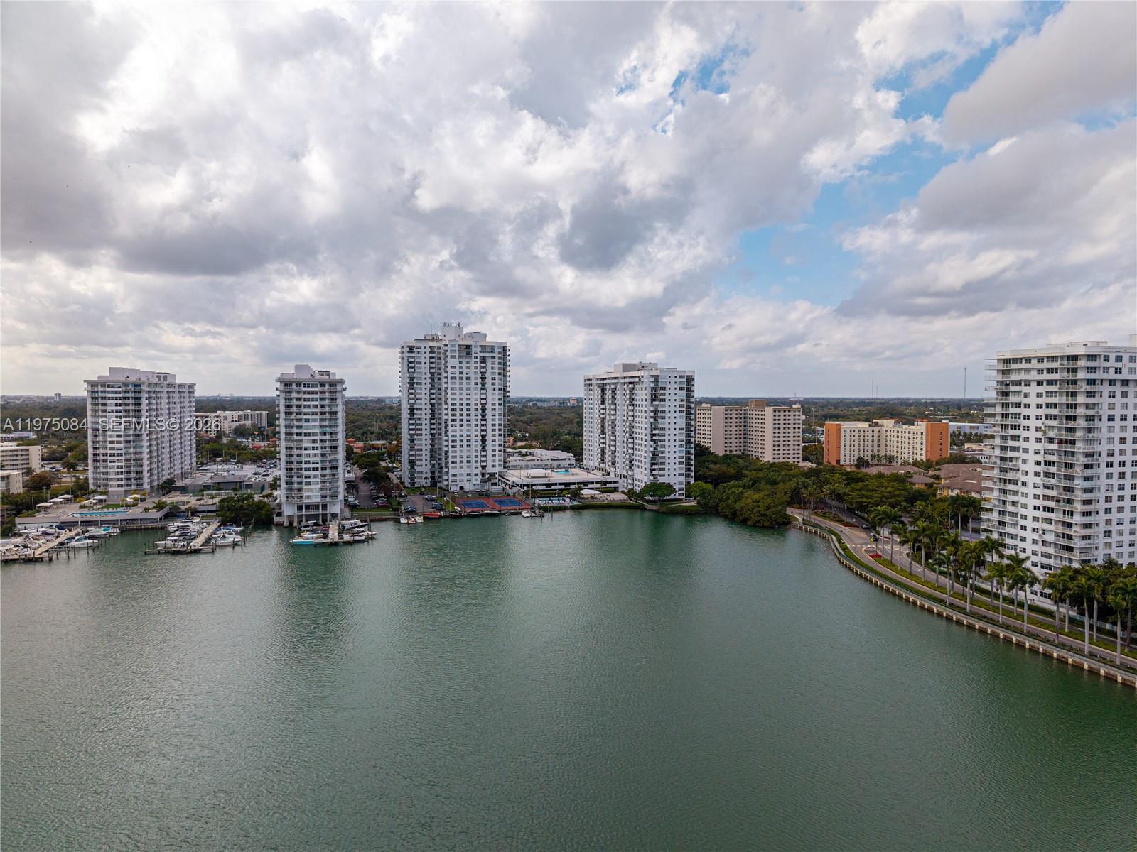 COMMODORE PLAZA CONDO - Residential