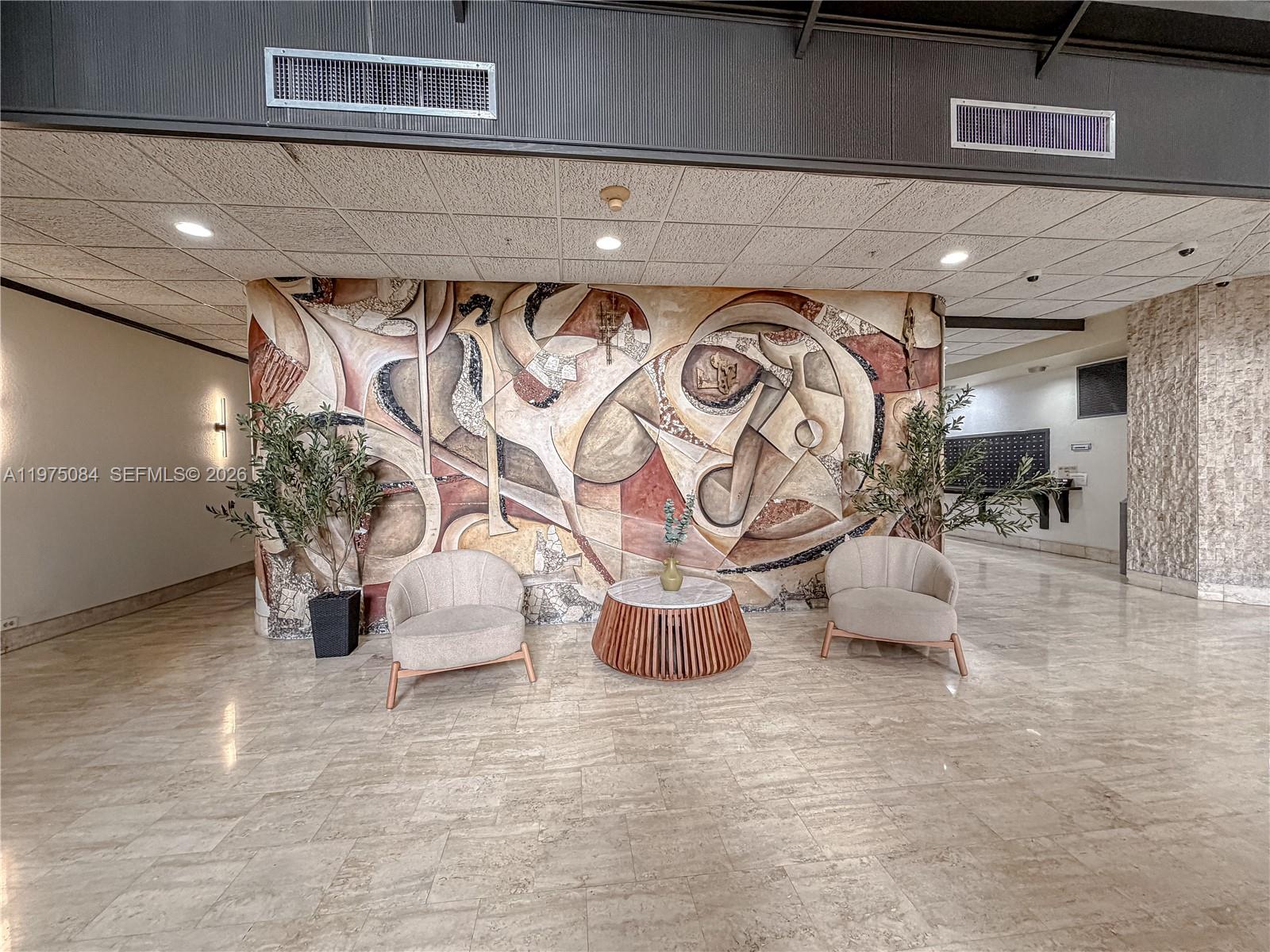 COMMODORE PLAZA CONDO - Residential