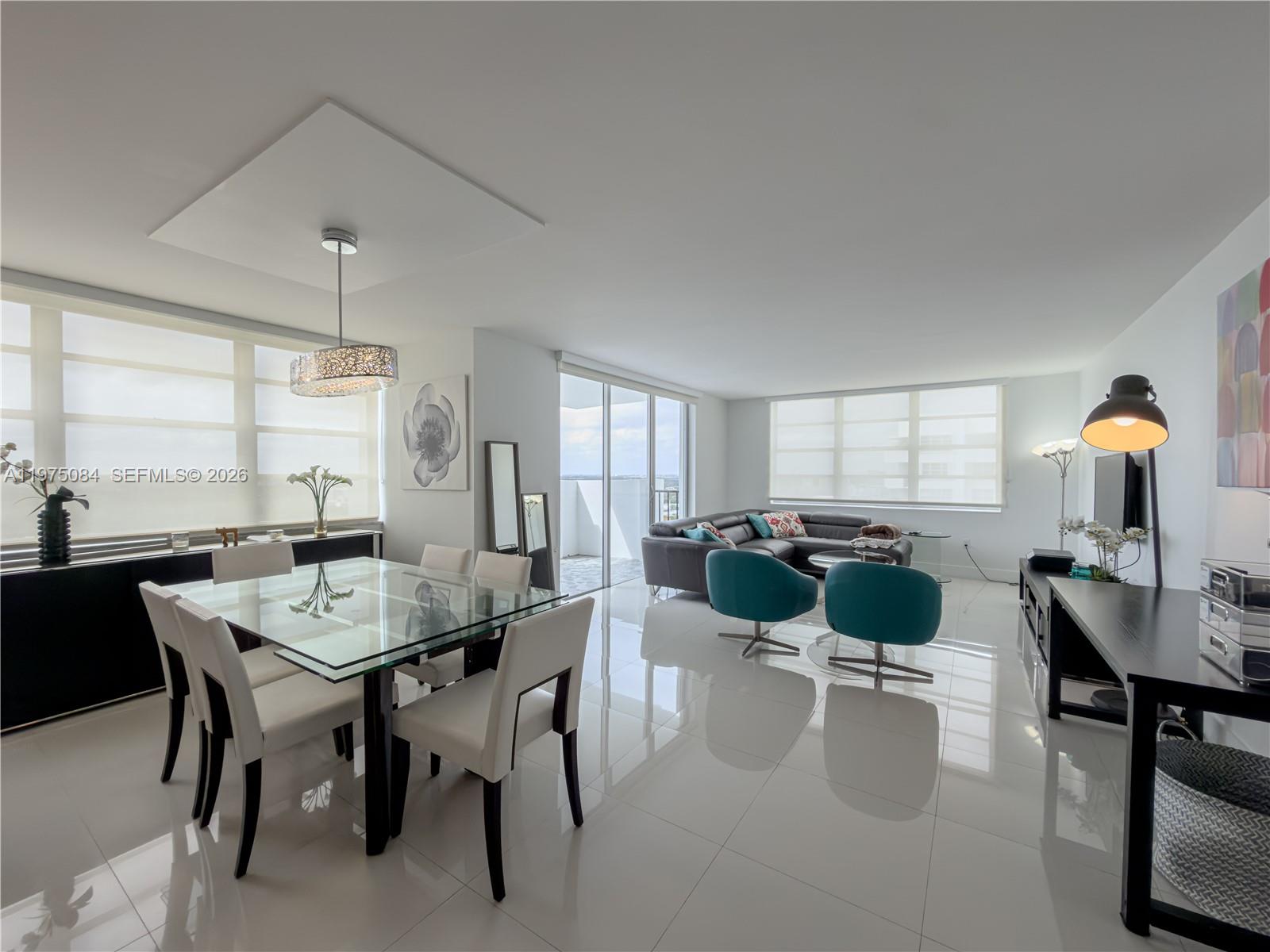 COMMODORE PLAZA CONDO - Residential