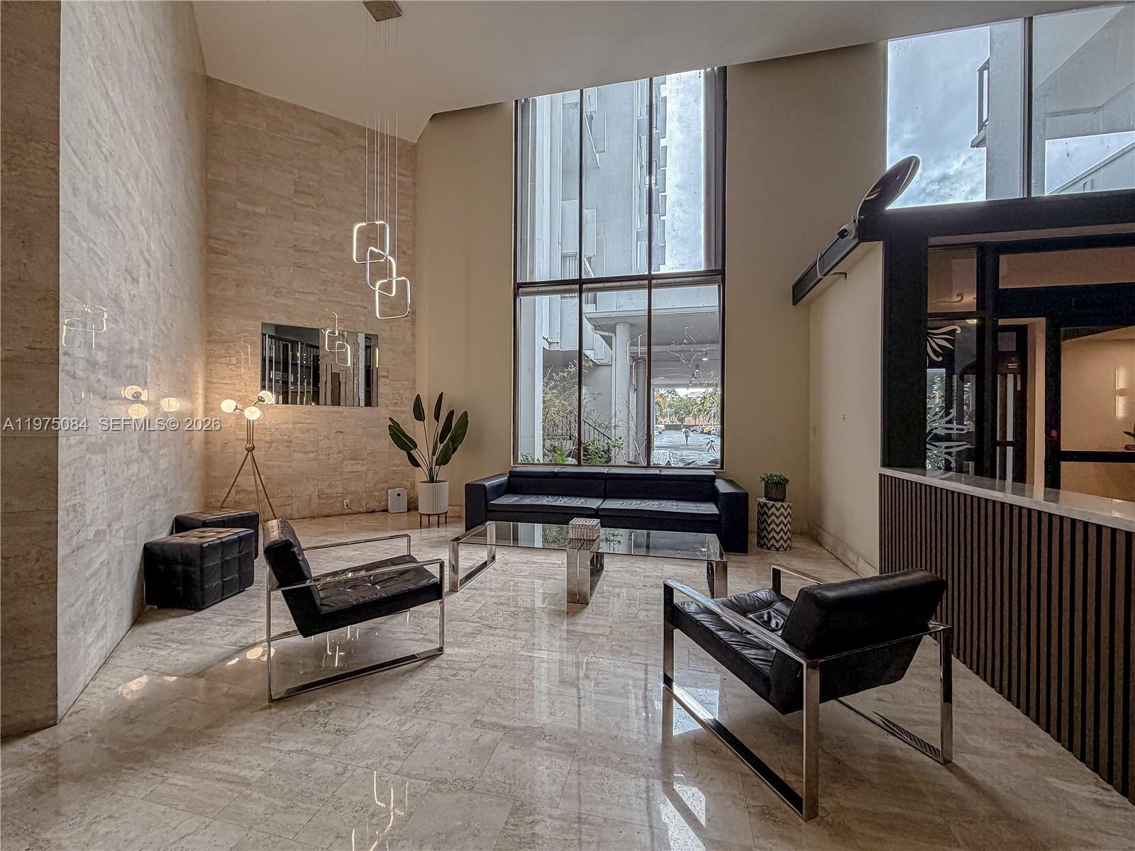 COMMODORE PLAZA CONDO - Residential