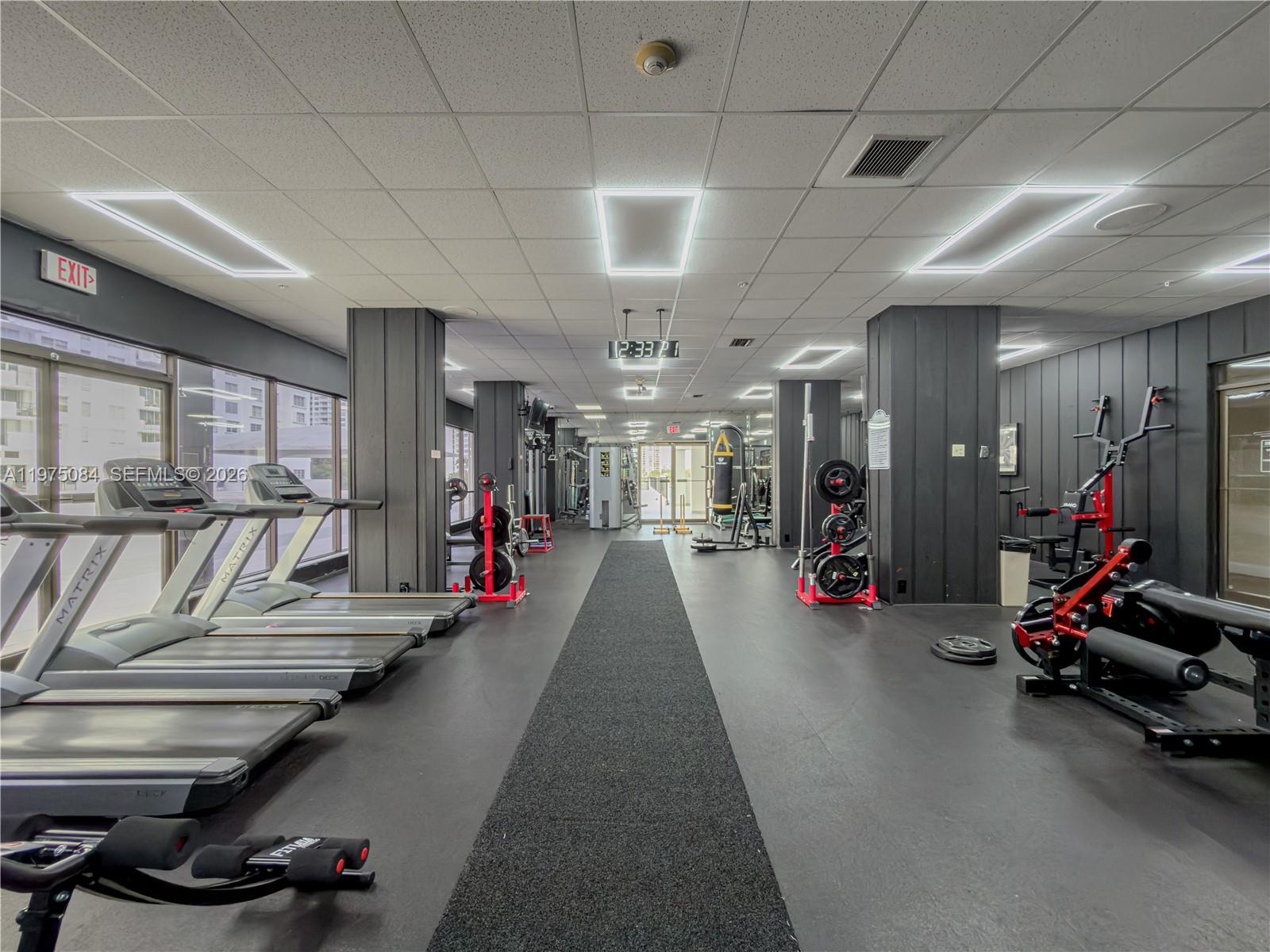 COMMODORE PLAZA CONDO - Residential