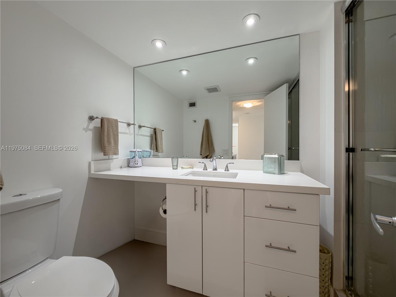 COMMODORE PLAZA CONDO - Residential