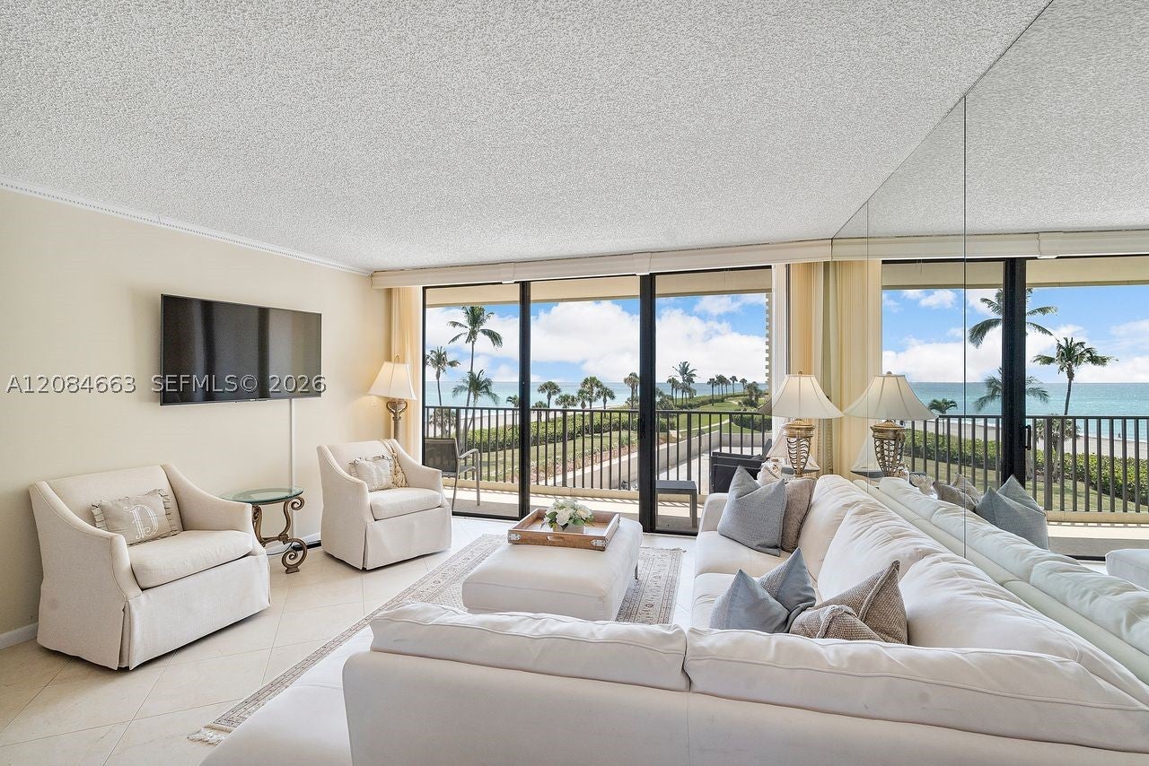 400 Ocean Trail Way 302
