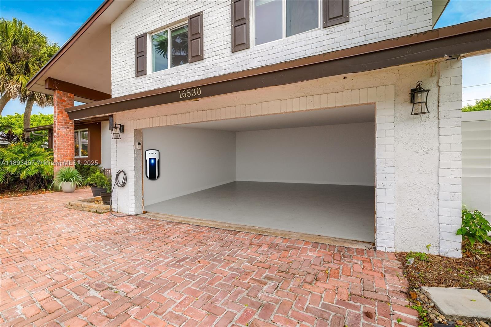 BONAVENTURE LAKES - Residential Lease