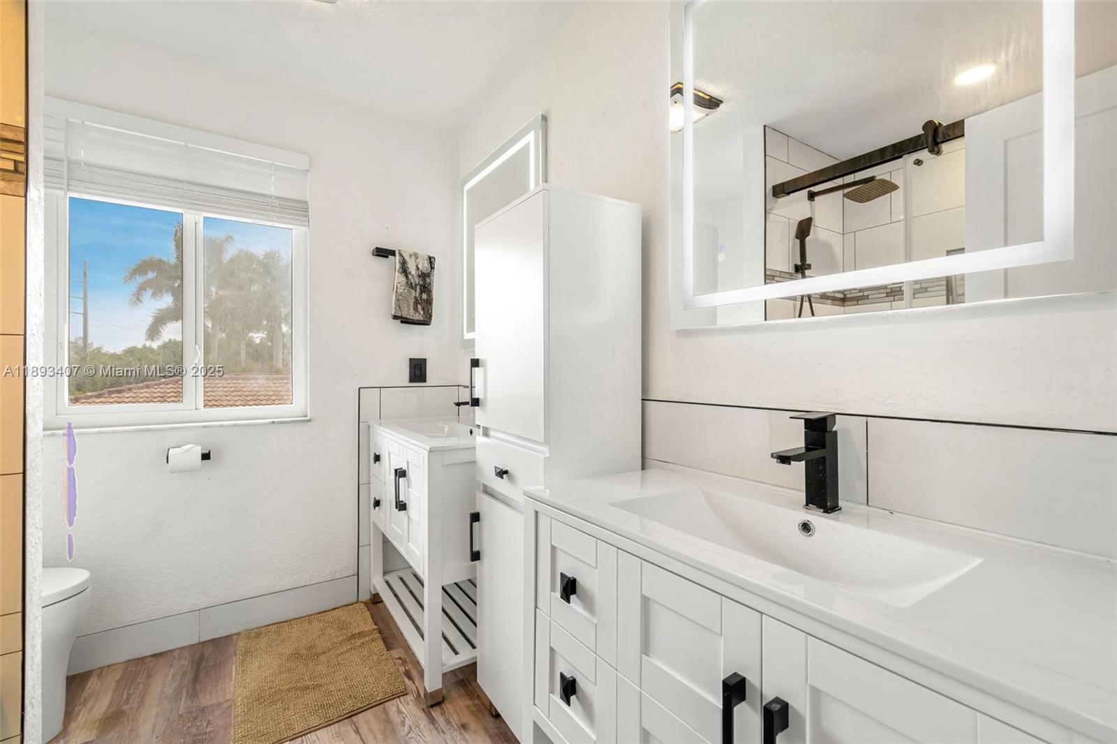 BONAVENTURE LAKES - Residential Lease