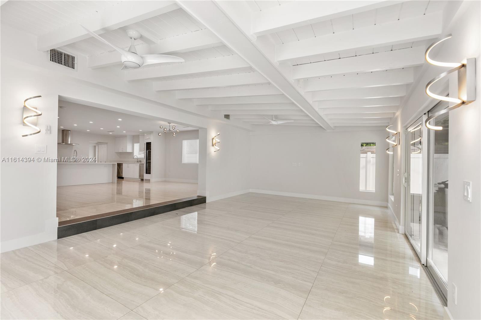 BAY HEIGHTS - Residential