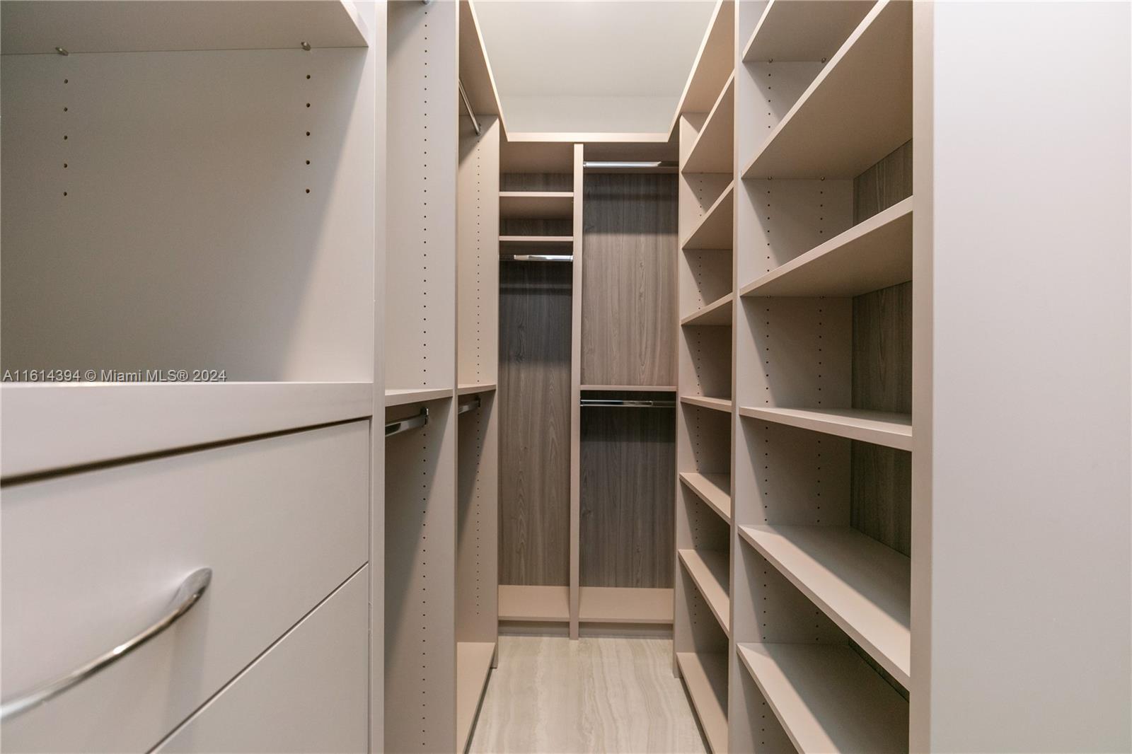 BAY HEIGHTS - Residential