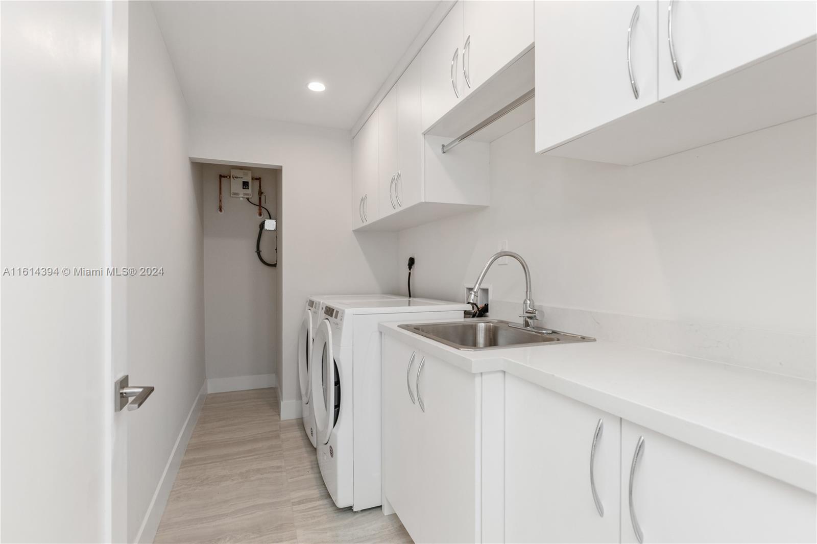 BAY HEIGHTS - Residential