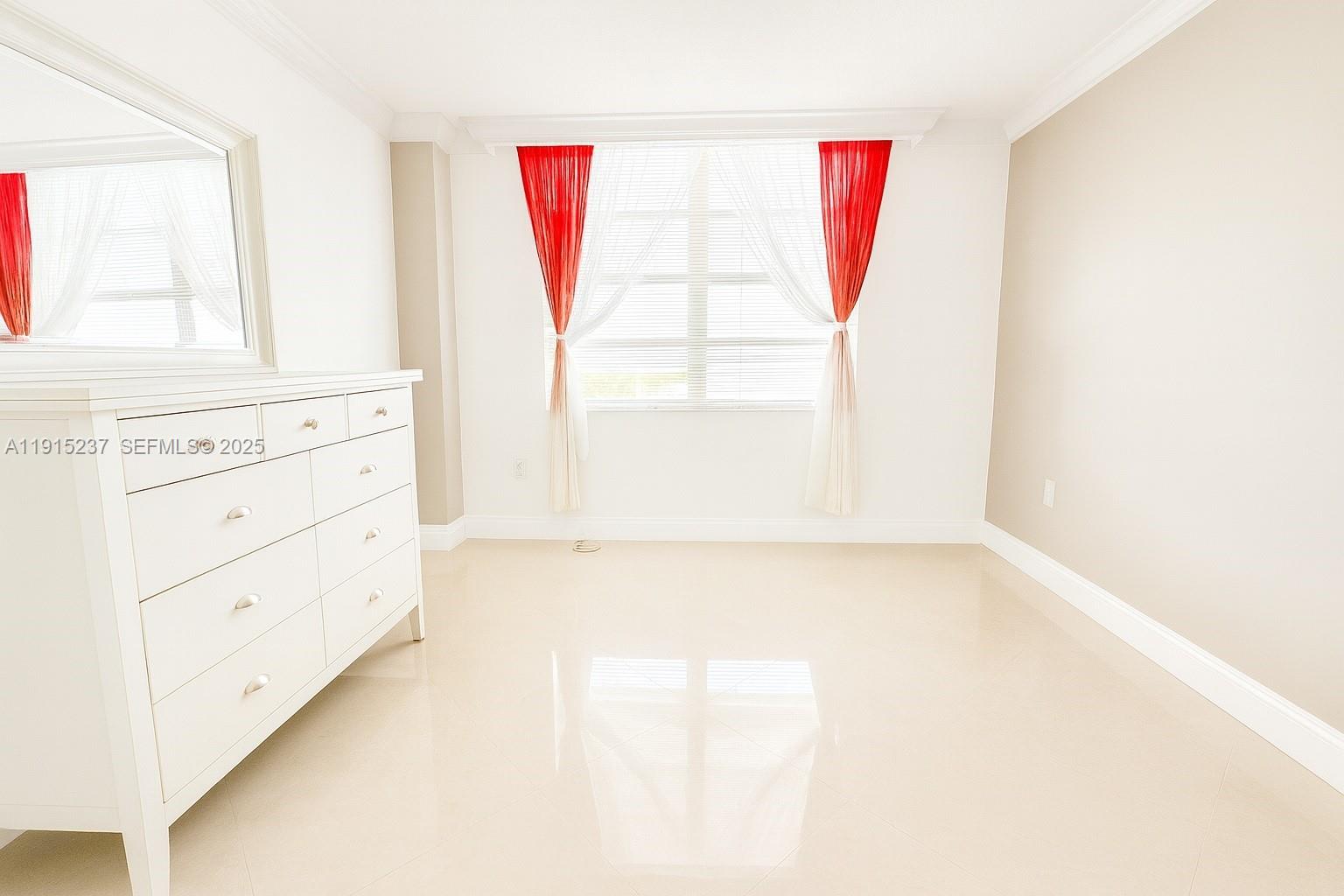 COMMODORE PLAZA CONDO - Residential Lease