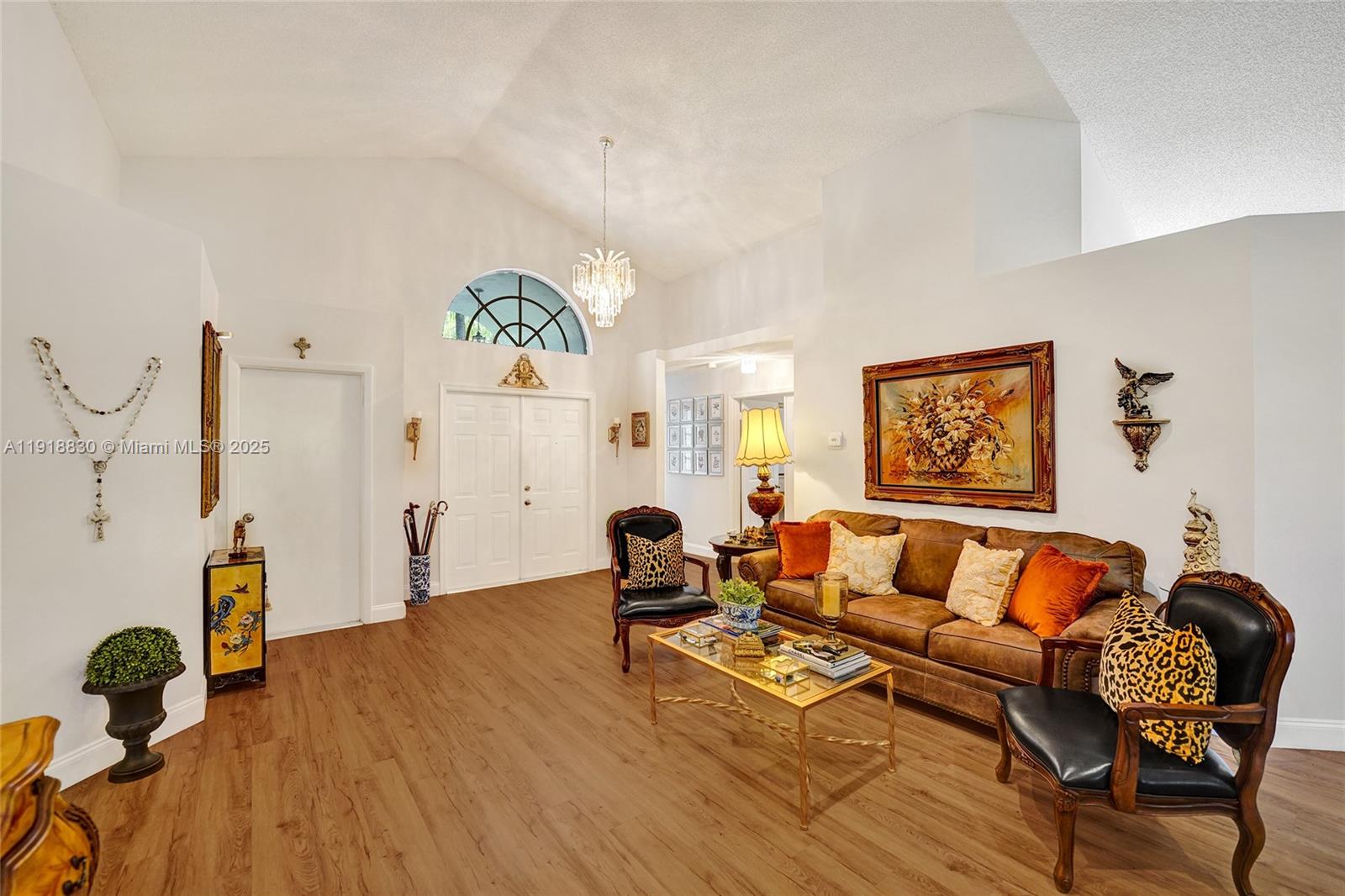 COUNTRY ISLES COVE - Residential