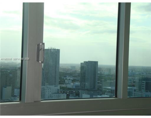 Met 1 - Residential Lease