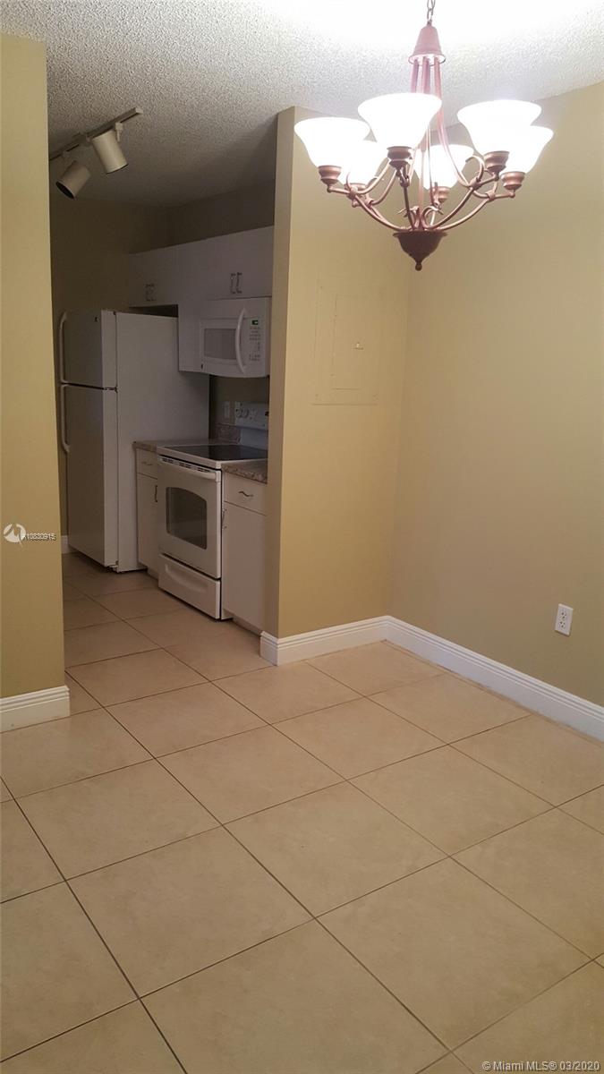 ST ANDREWS CONDO - Residential Lease