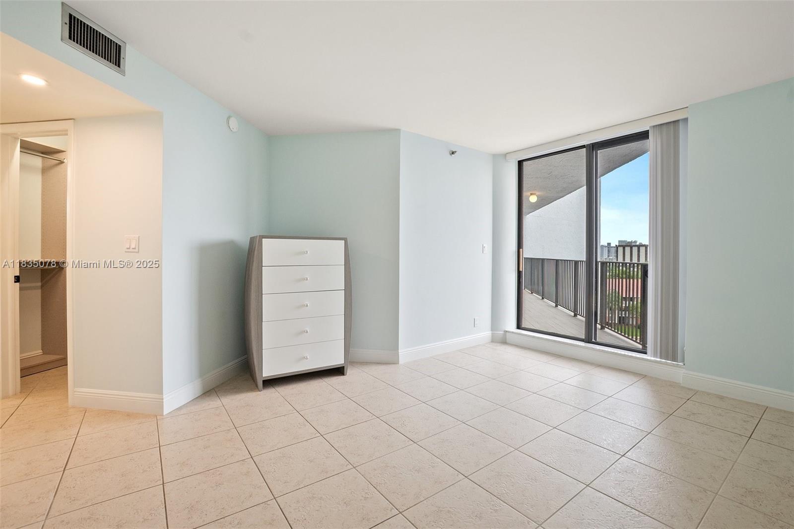 ANCHOR BAY CLUB CONDO - Residential