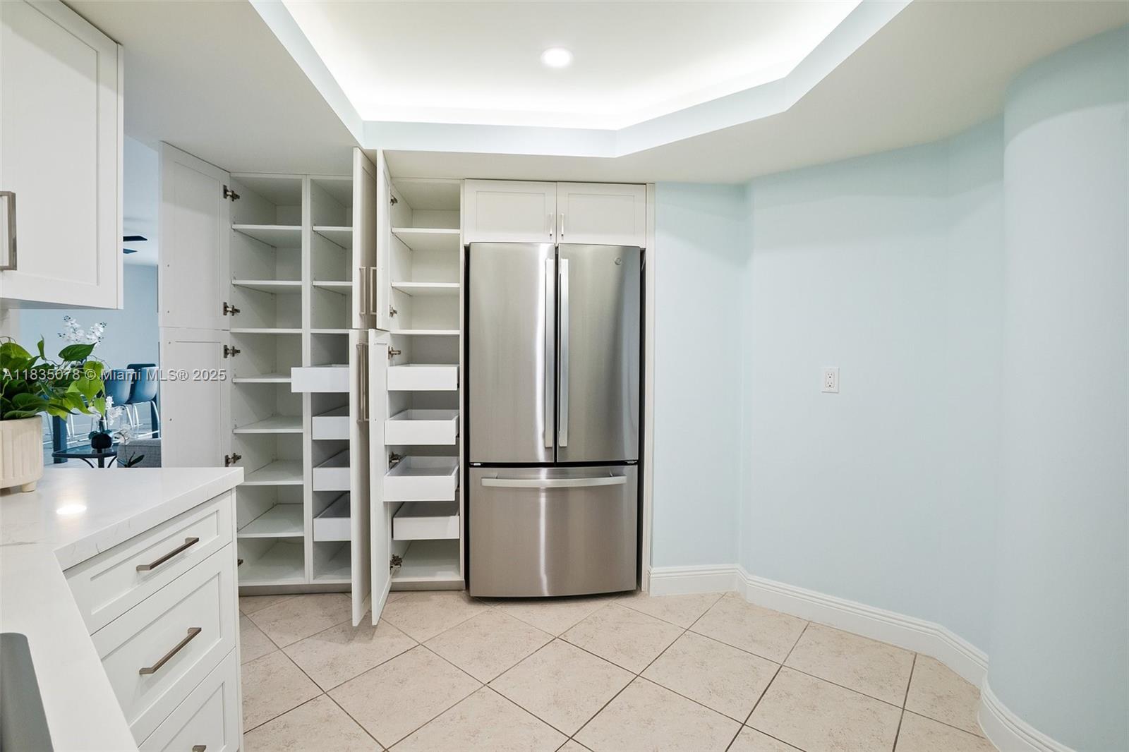 ANCHOR BAY CLUB CONDO - Residential