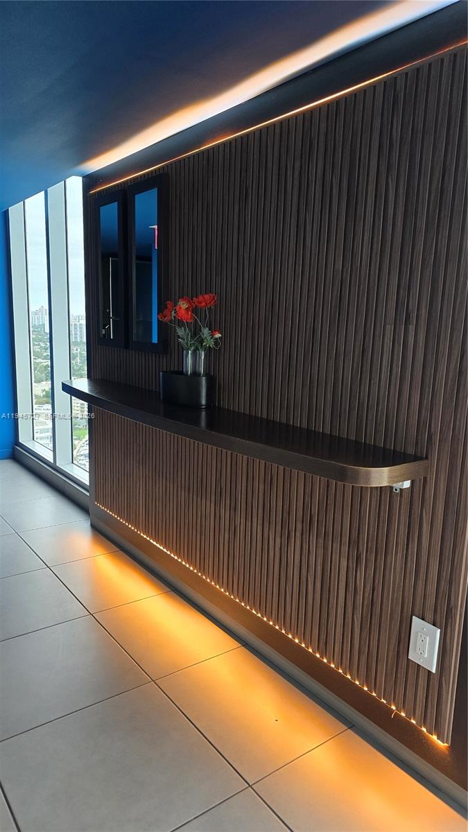 BEACHWALK CONDOMINIUM - Residential