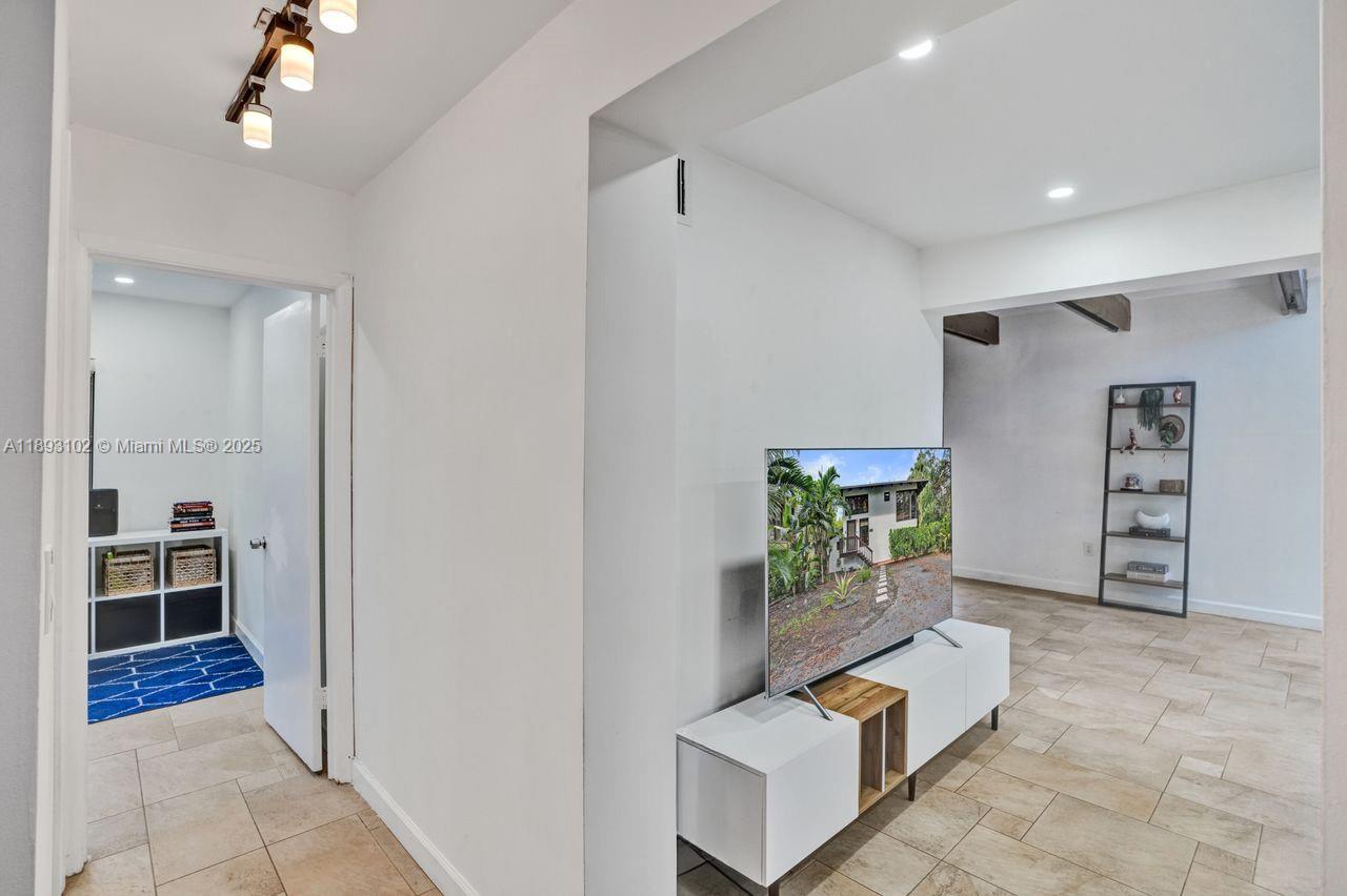 FOREST COVE - Residential