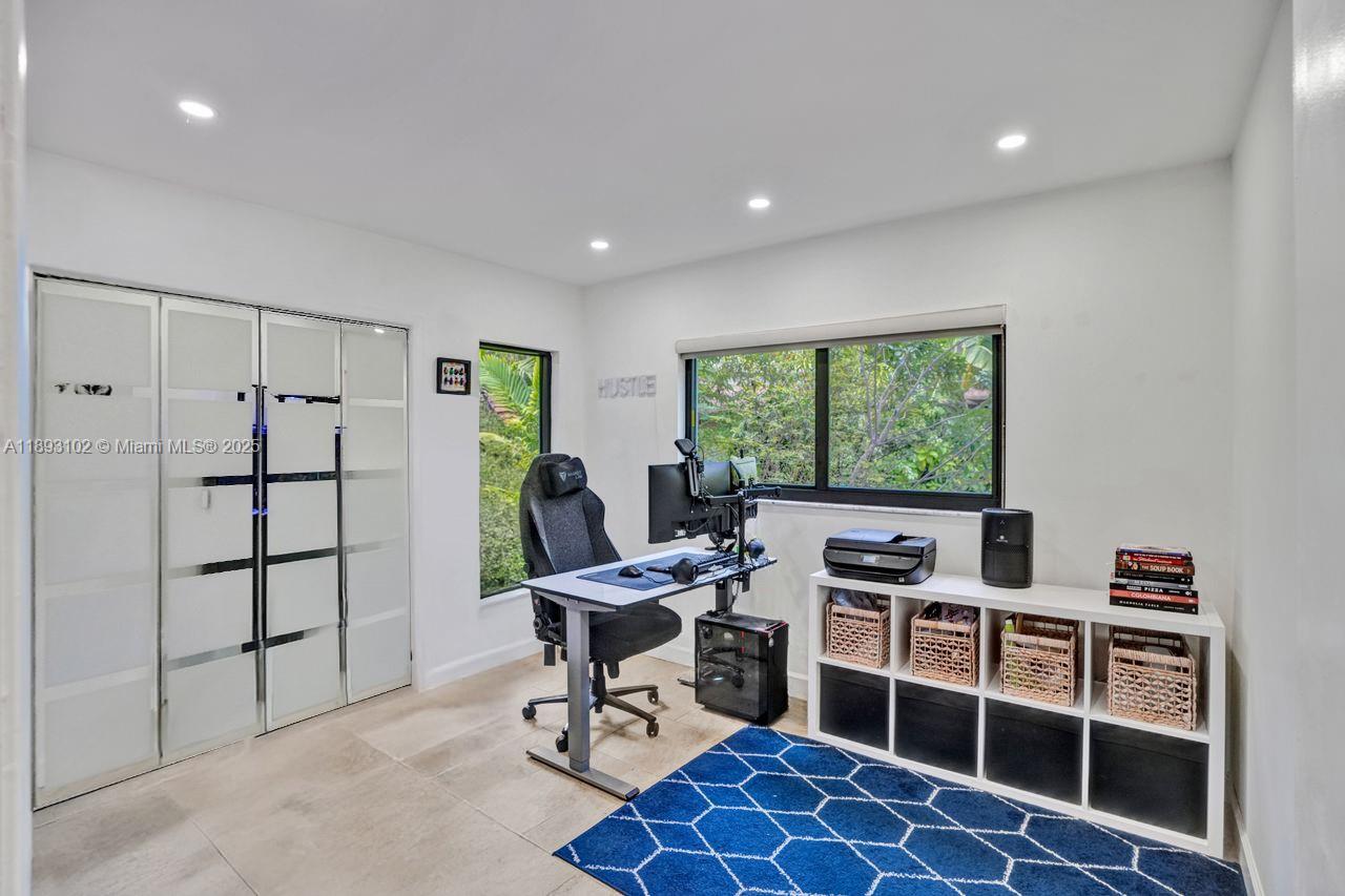 FOREST COVE - Residential