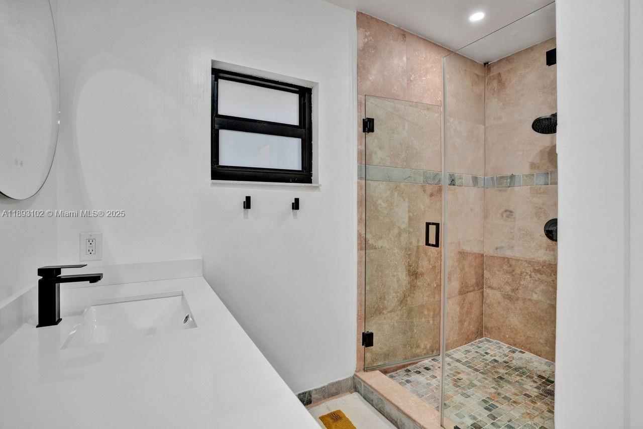 FOREST COVE - Residential