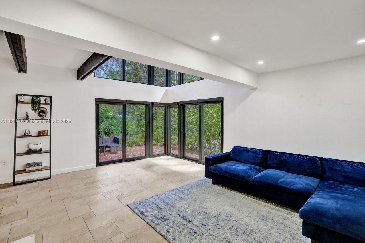 FOREST COVE - Residential